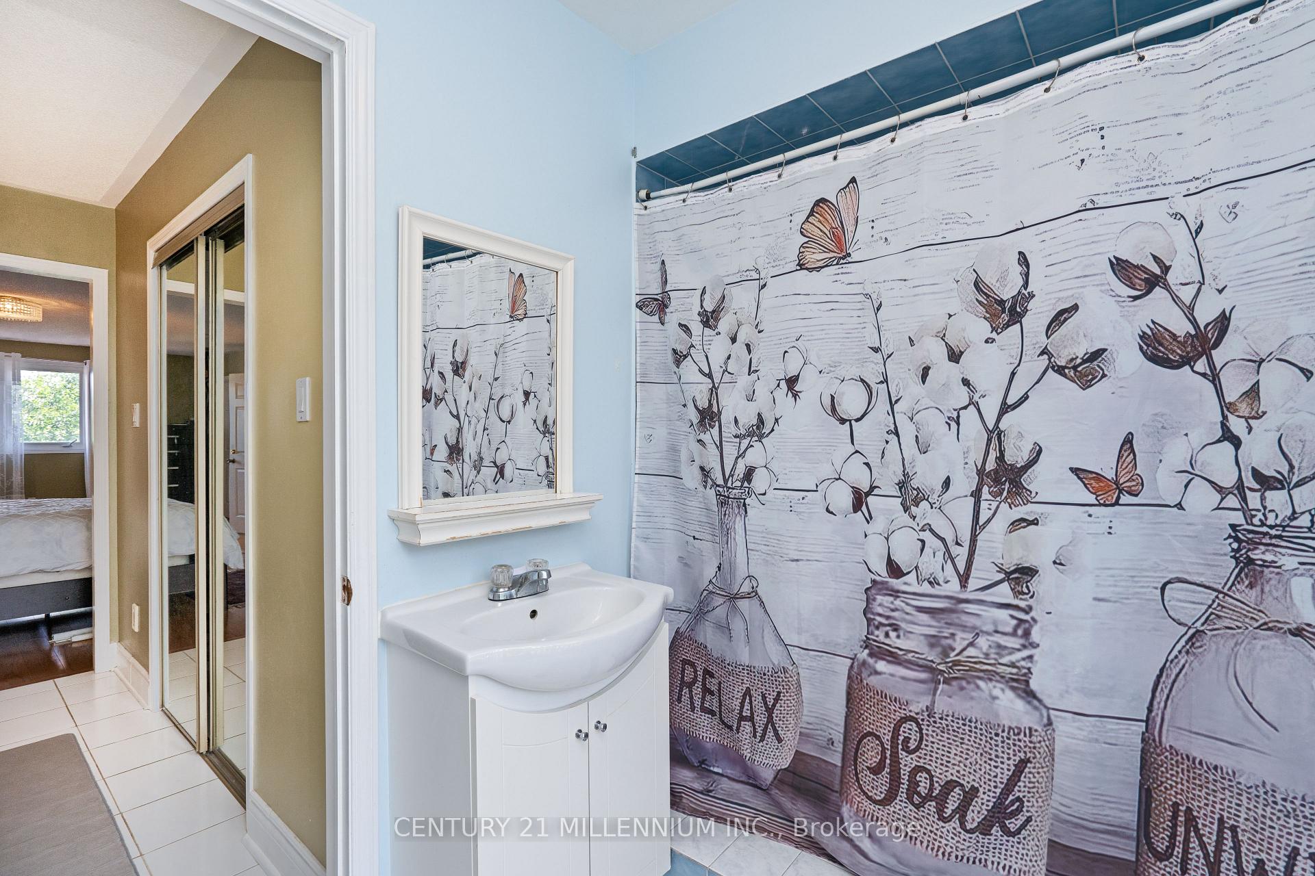 Photo 40 of 29 Mossbank Drive, Brampton, Fletcher's Creek South — HOMEH