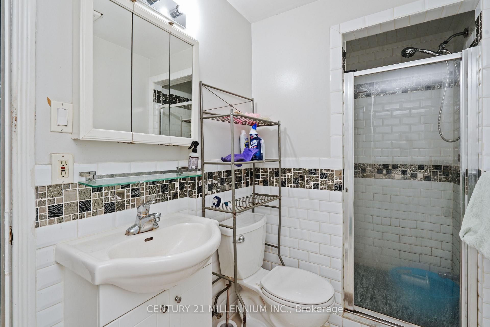 Photo 29 of 29 Mossbank Drive, Brampton, Fletcher's Creek South — HOMEH