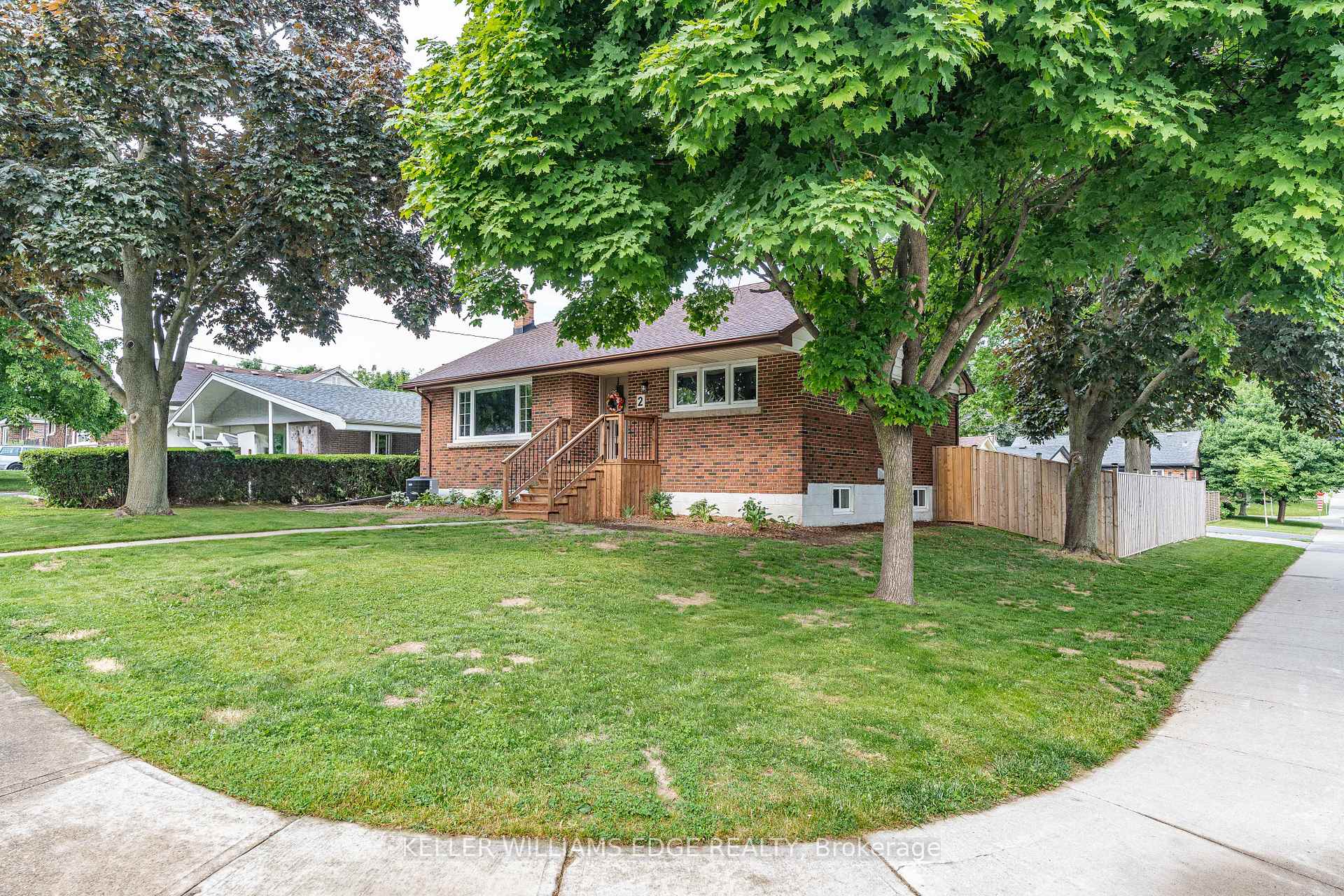 Photo 2 of 2 West 22nd Street, Hamilton, Westcliffe — HOMEH