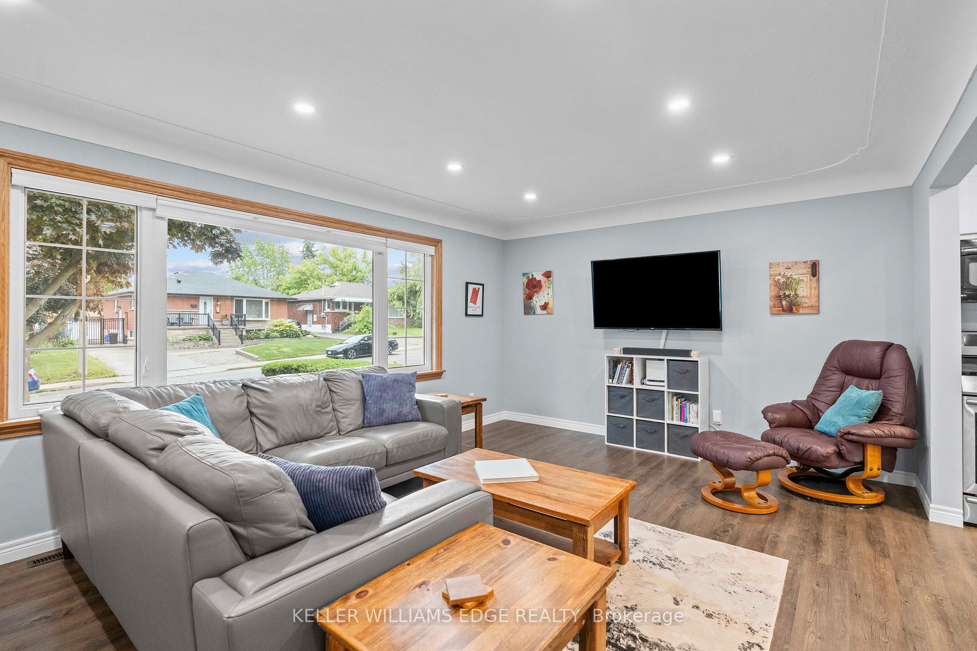 Photo 8 of 2 West 22nd Street, Hamilton, Westcliffe — HOMEH
