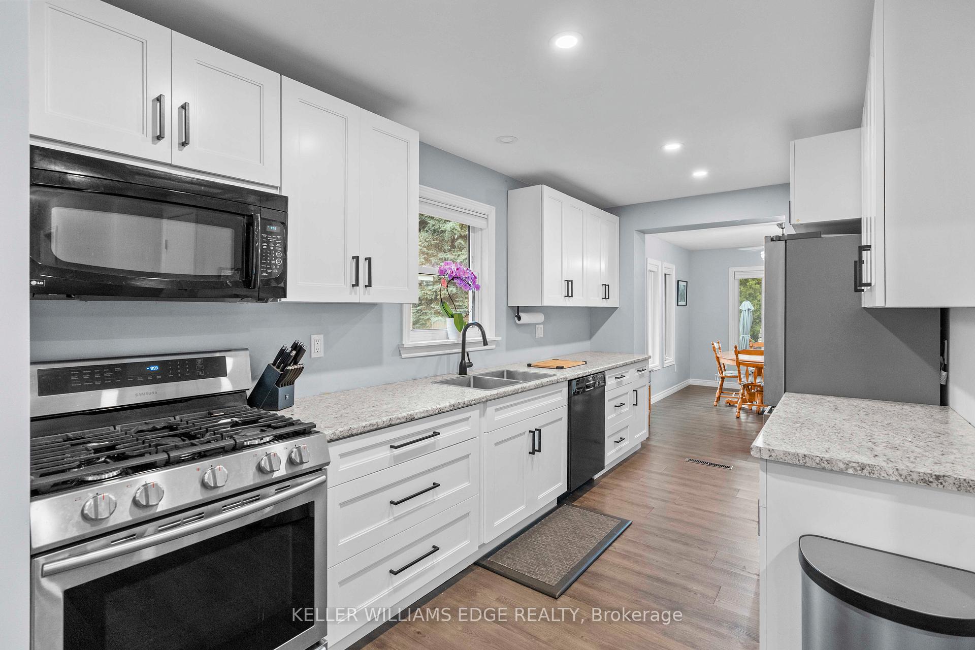 Photo 11 of 2 West 22nd Street, Hamilton, Westcliffe — HOMEH