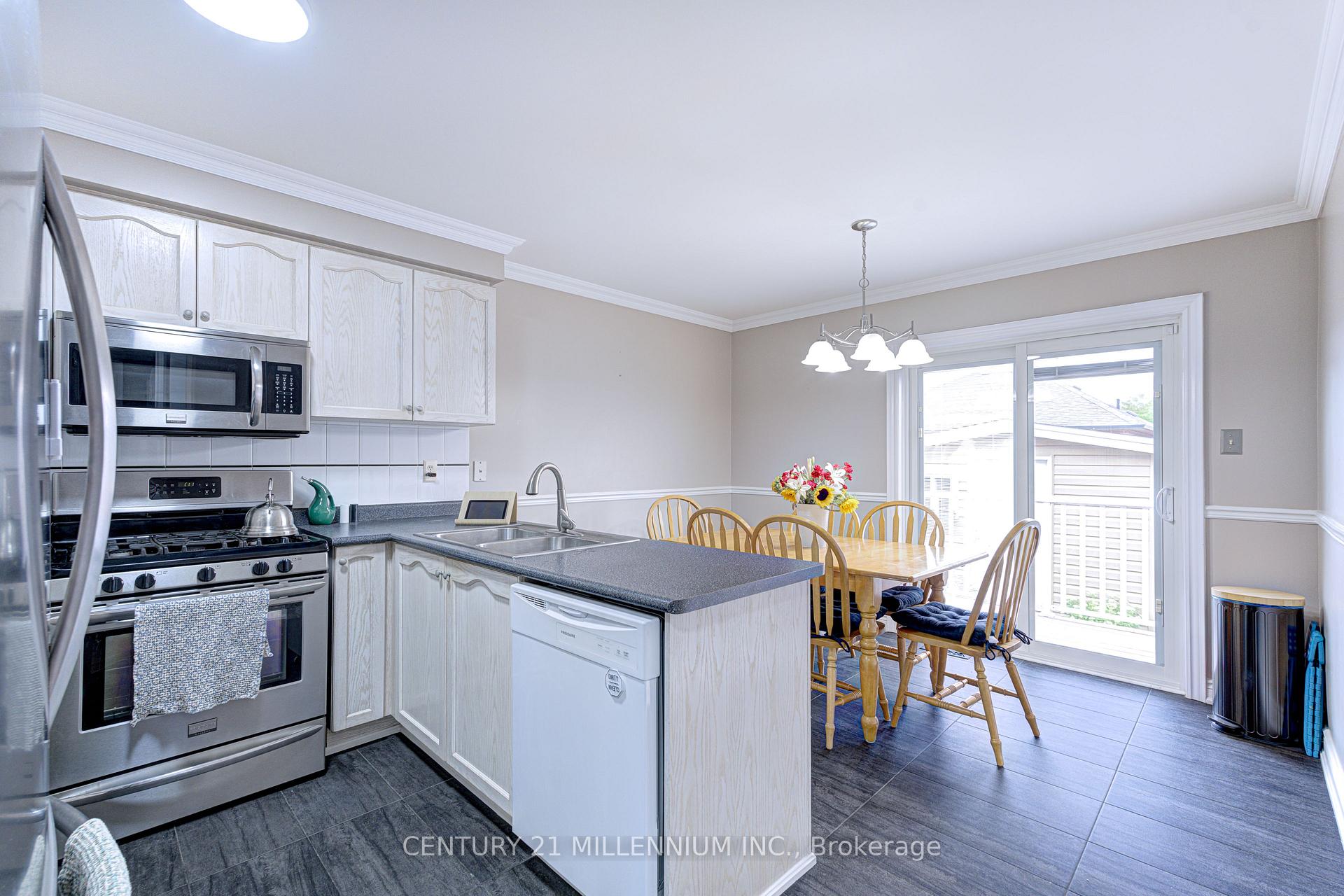 Photo 31 of 26 Suncrest Drive, Brampton, Brampton West — HOMEH