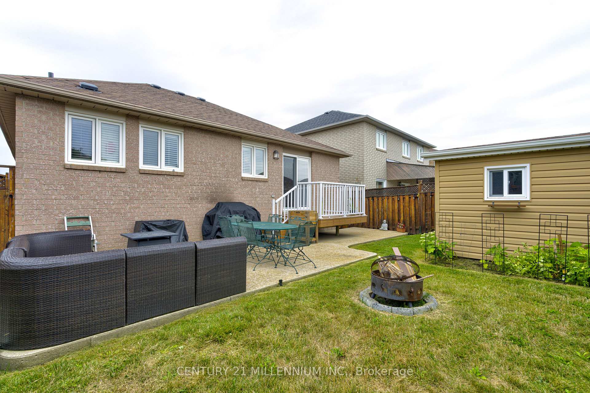 Photo 100 of 26 Suncrest Drive, Brampton, Brampton West — HOMEH
