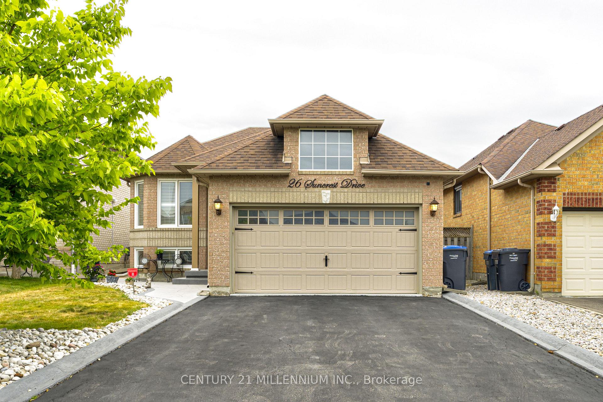 Photo 3 of 26 Suncrest Drive, Brampton, Brampton West — HOMEH