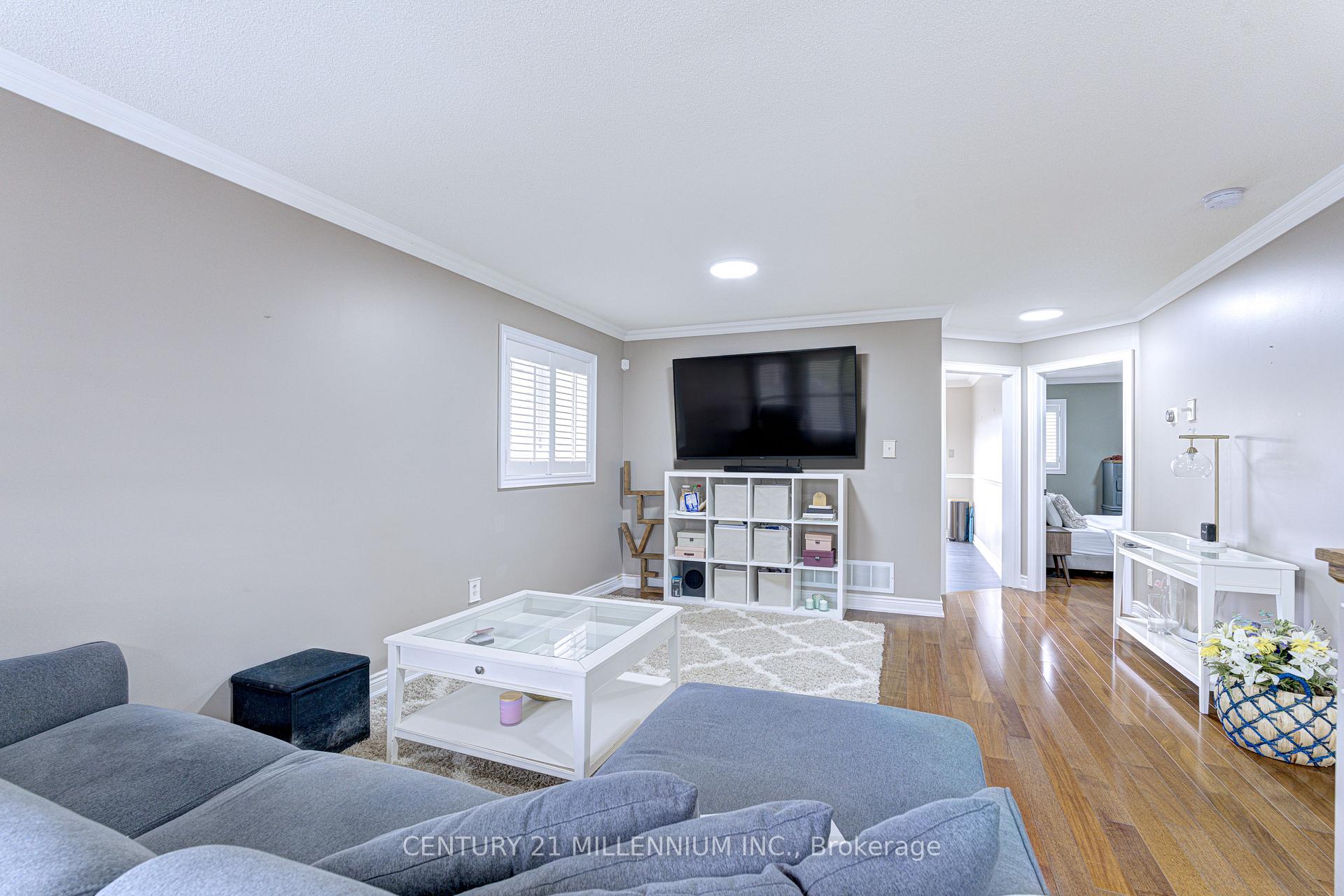 Photo 8 of 26 Suncrest Drive, Brampton, Brampton West — HOMEH