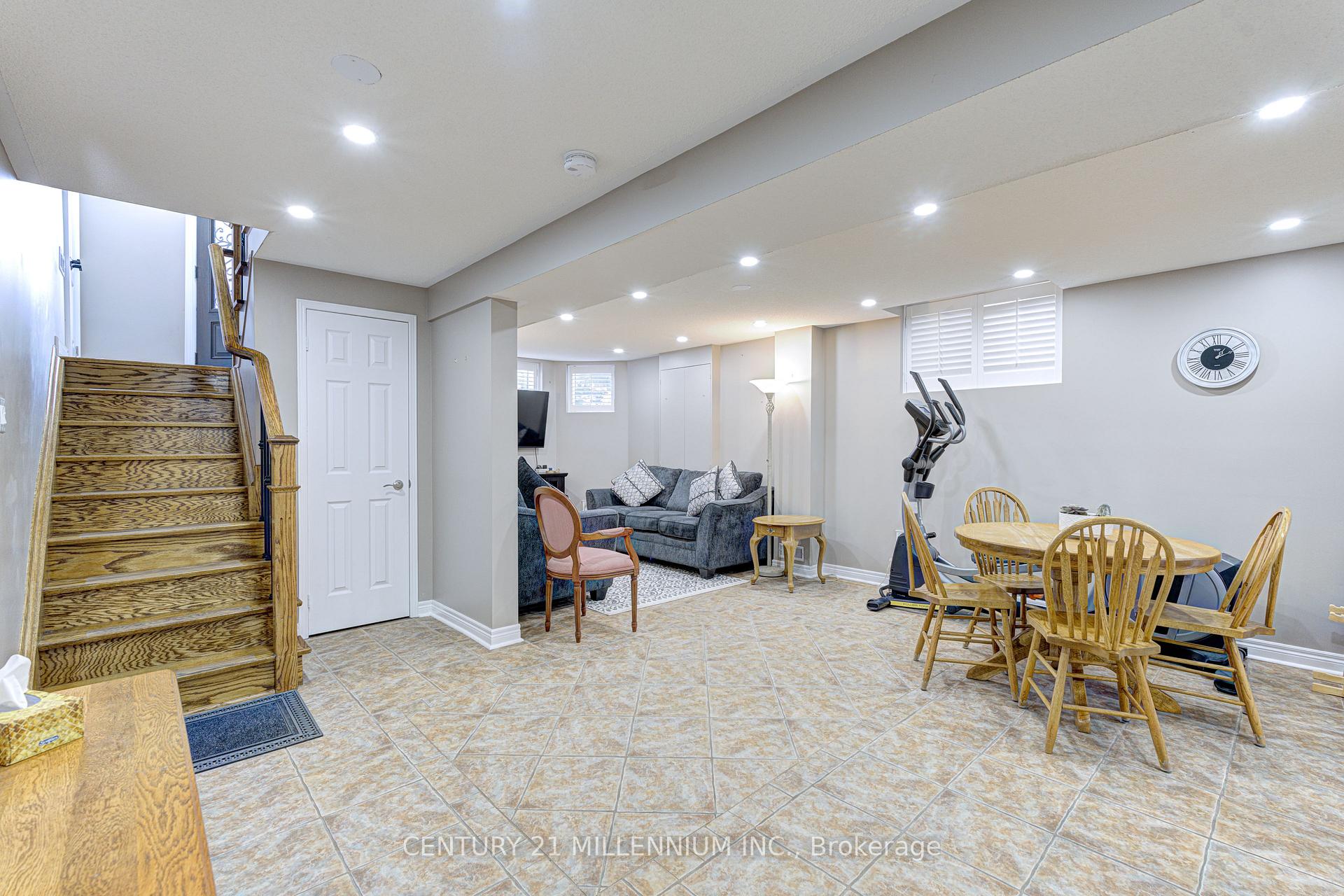 Photo 86 of 26 Suncrest Drive, Brampton, Brampton West — HOMEH