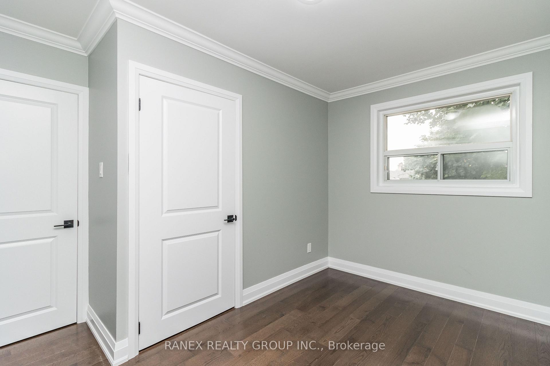 Photo 32 of 54 Flowertown Avenue, Brampton, Northwood Park — HOMEH