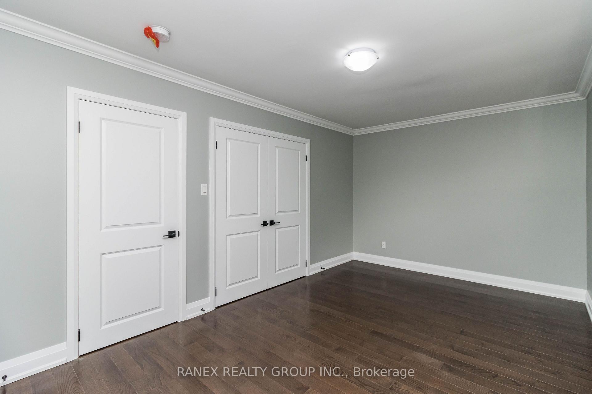 Photo 36 of 54 Flowertown Avenue, Brampton, Northwood Park — HOMEH