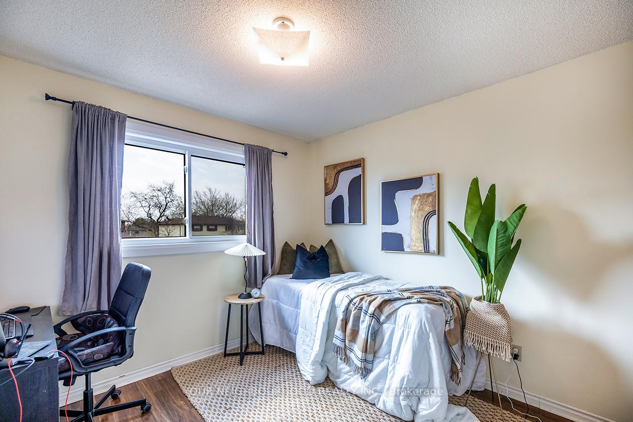 Photo 16 of 87 Flamingo Crescent, Brampton, Southgate — HOMEH