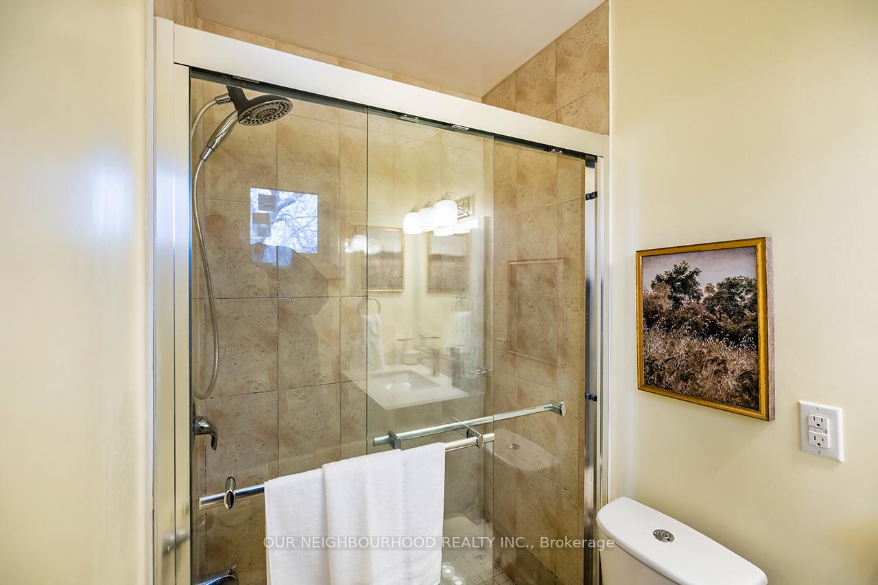 Photo 31 of 87 Flamingo Crescent, Brampton, Southgate — HOMEH