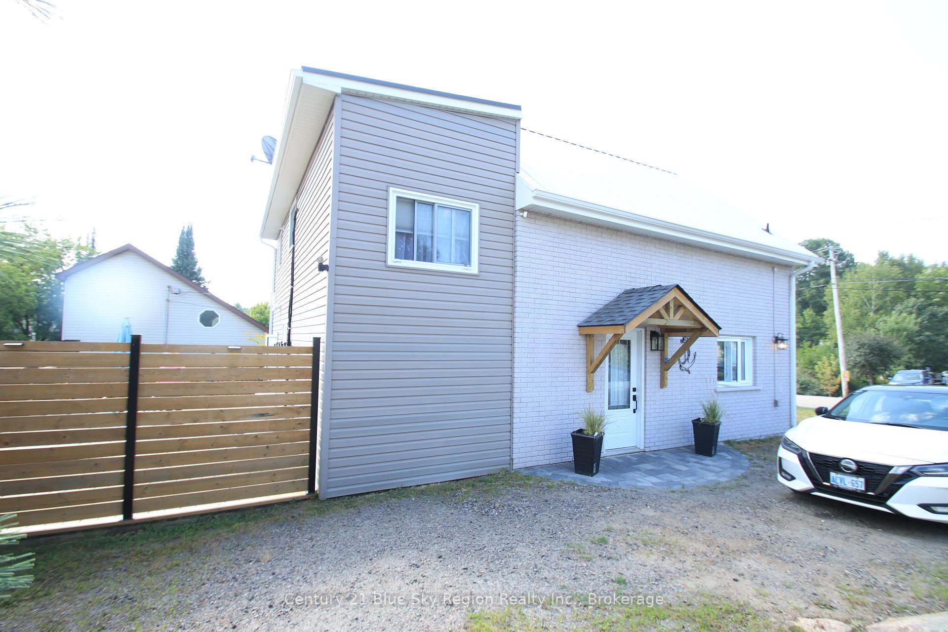 Photo 3 of 71 Swale Street, Callander — HOMEH