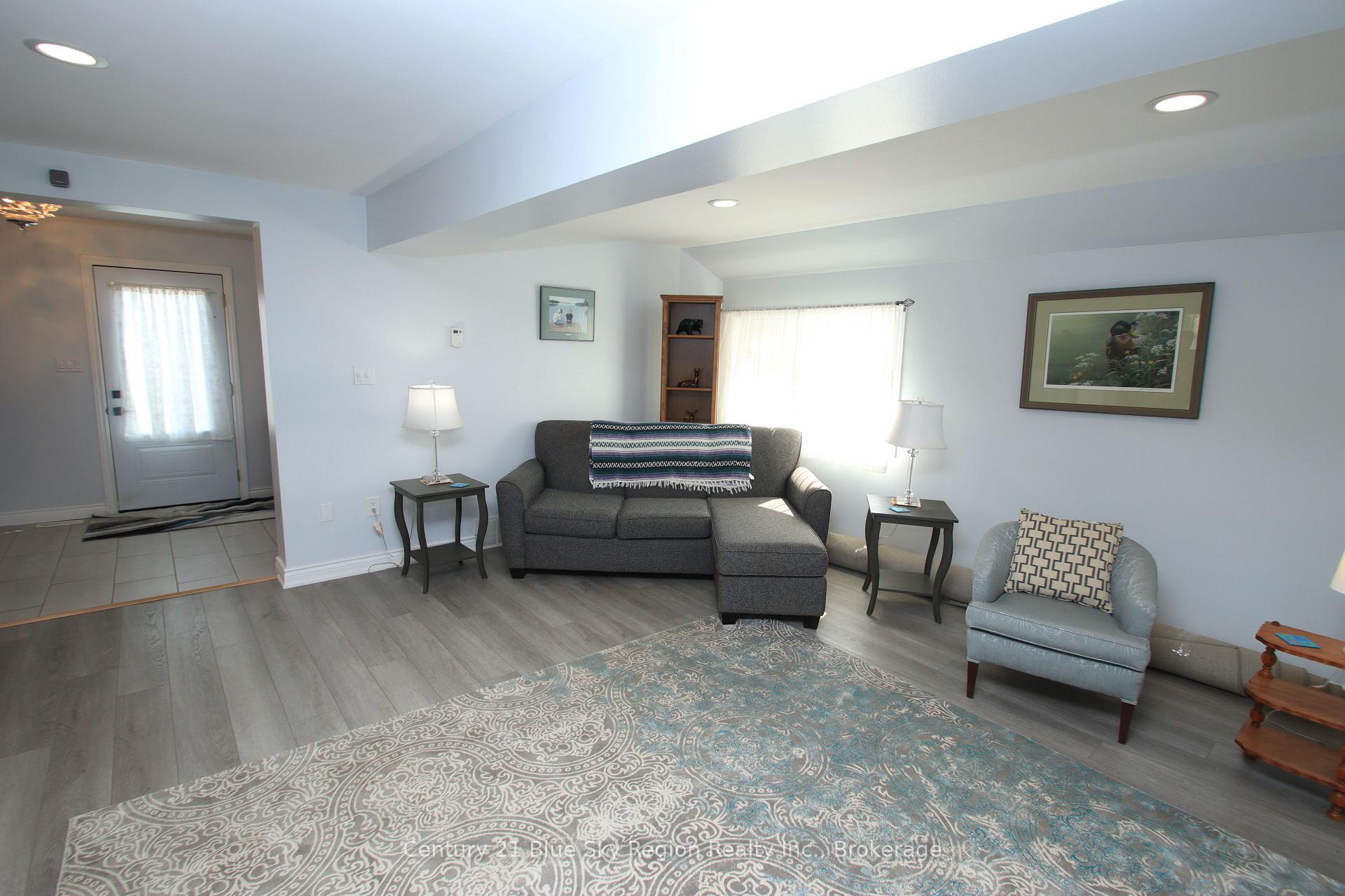 Photo 9 of 71 Swale Street, Callander — HOMEH