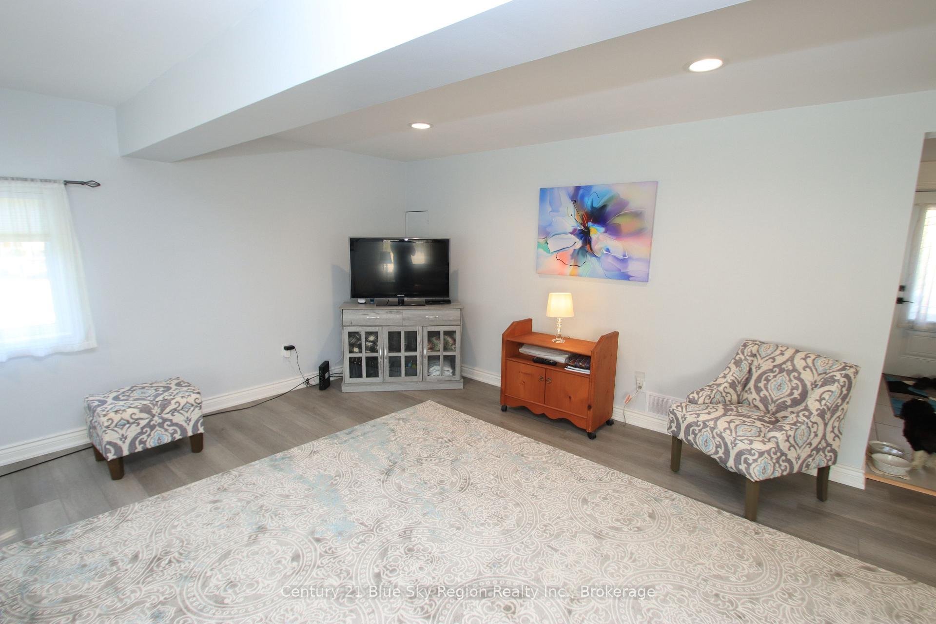 Photo 11 of 71 Swale Street, Callander — HOMEH
