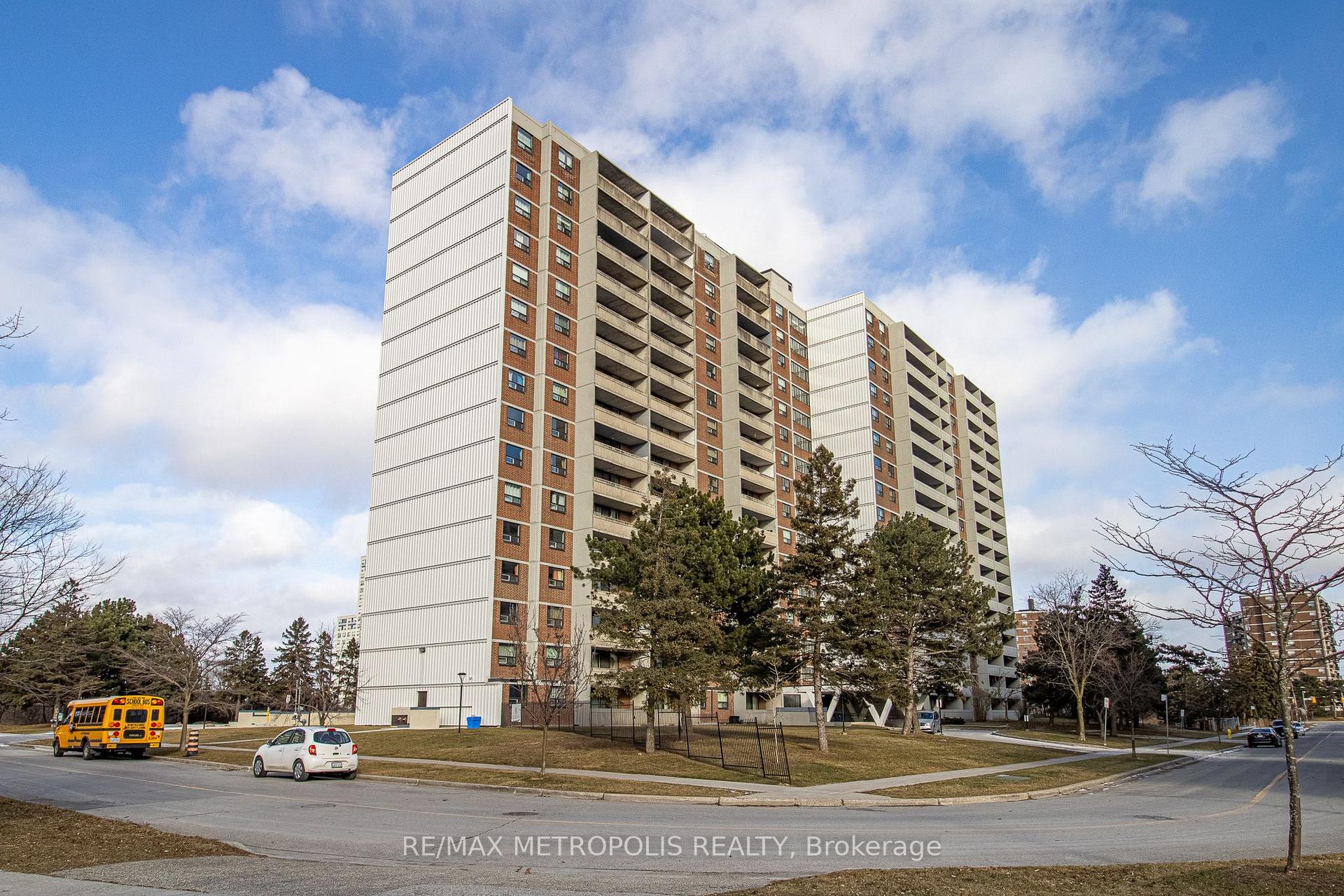 Front of Unit 1405, 100 Prudential Drive