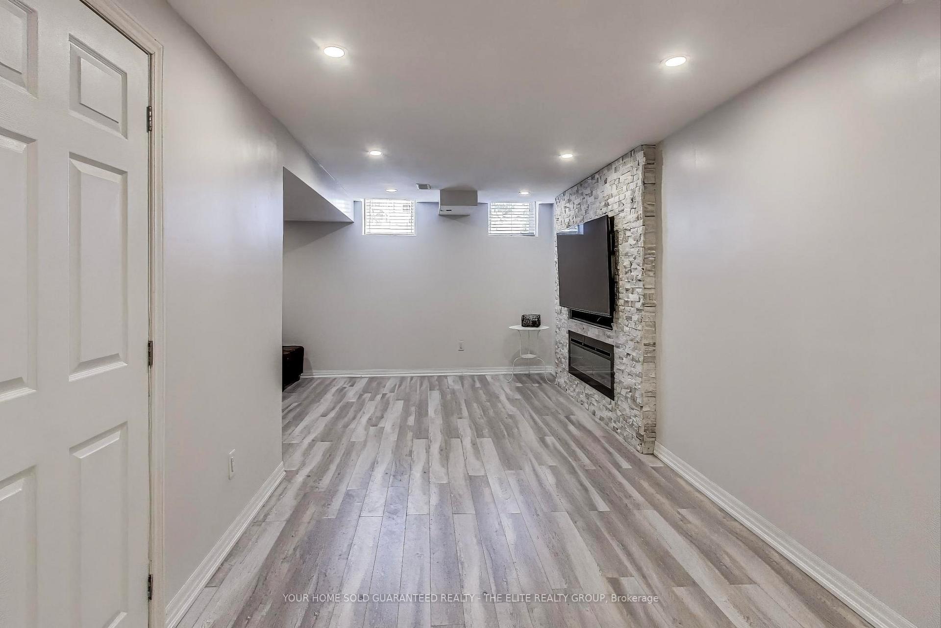 Photo 10 of 7 Lotus Street, Brampton, Bram East — HOMEH
