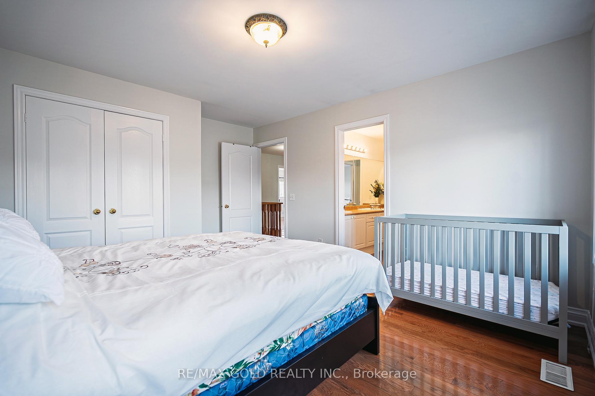 Photo 22 of 19 Rushbrook Drive, Brampton, Vales of Castlemore — HOMEH