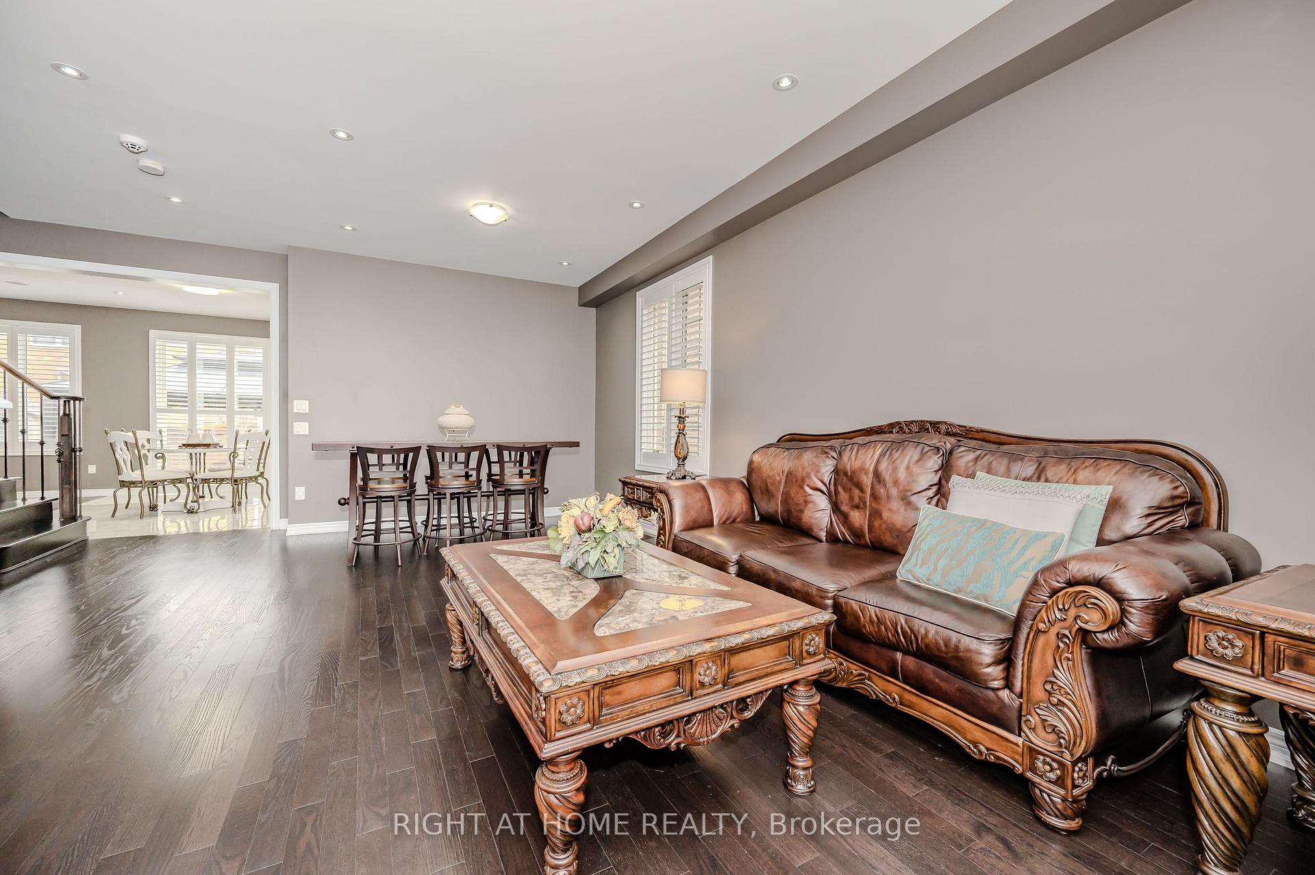 Photo 4 of 64 Kalmia Road, Brampton, Credit Valley — HOMEH