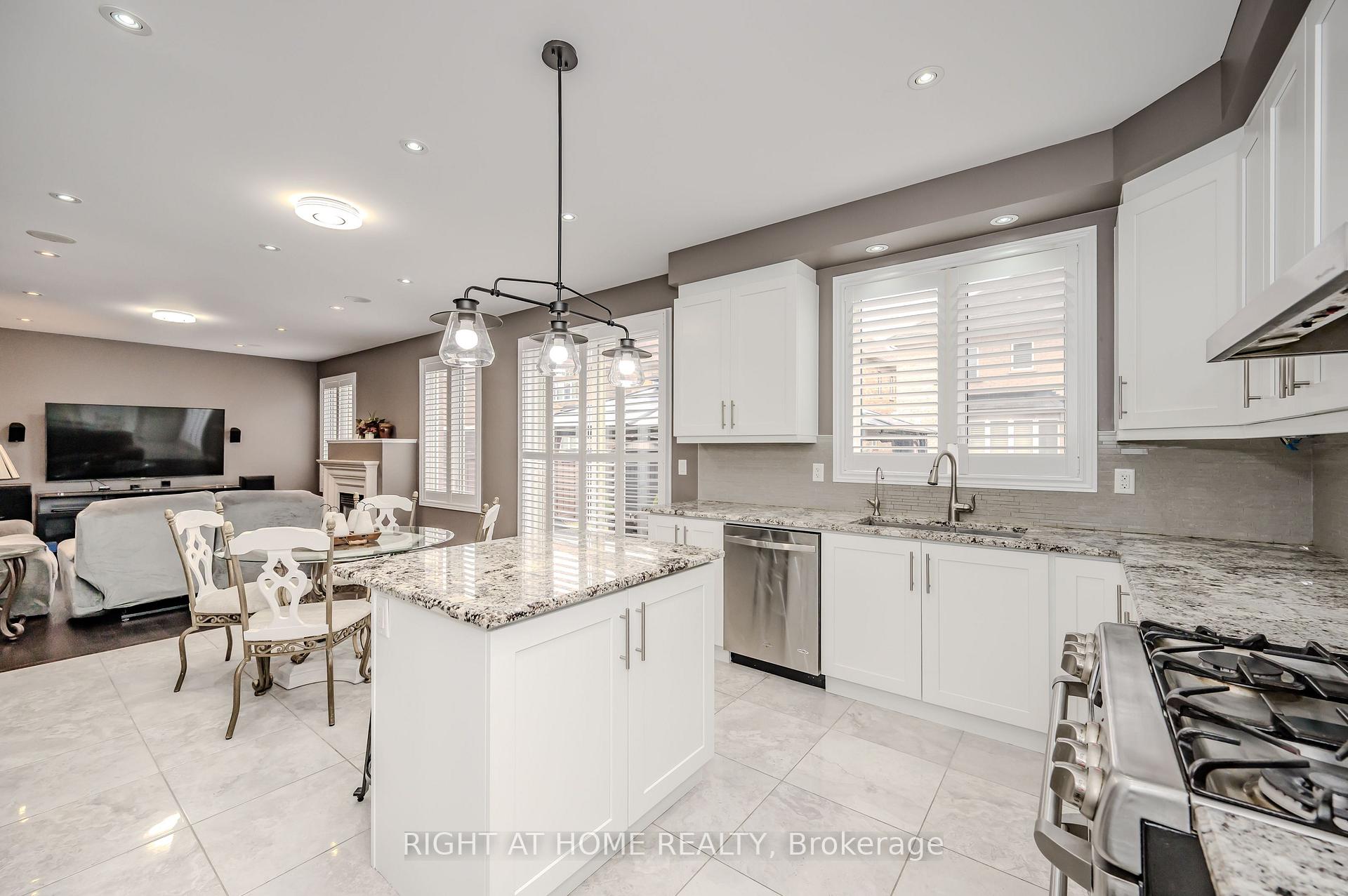 Photo 9 of 64 Kalmia Road, Brampton, Credit Valley — HOMEH