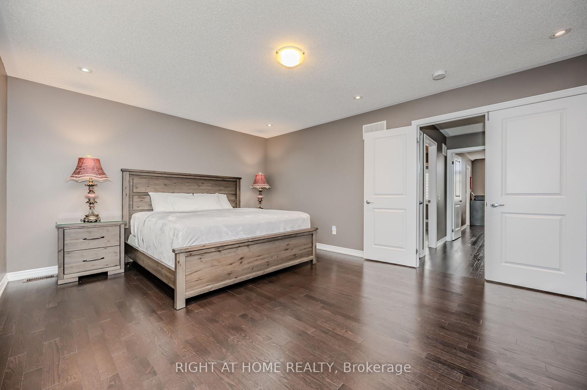 Photo 19 of 64 Kalmia Road, Brampton, Credit Valley — HOMEH