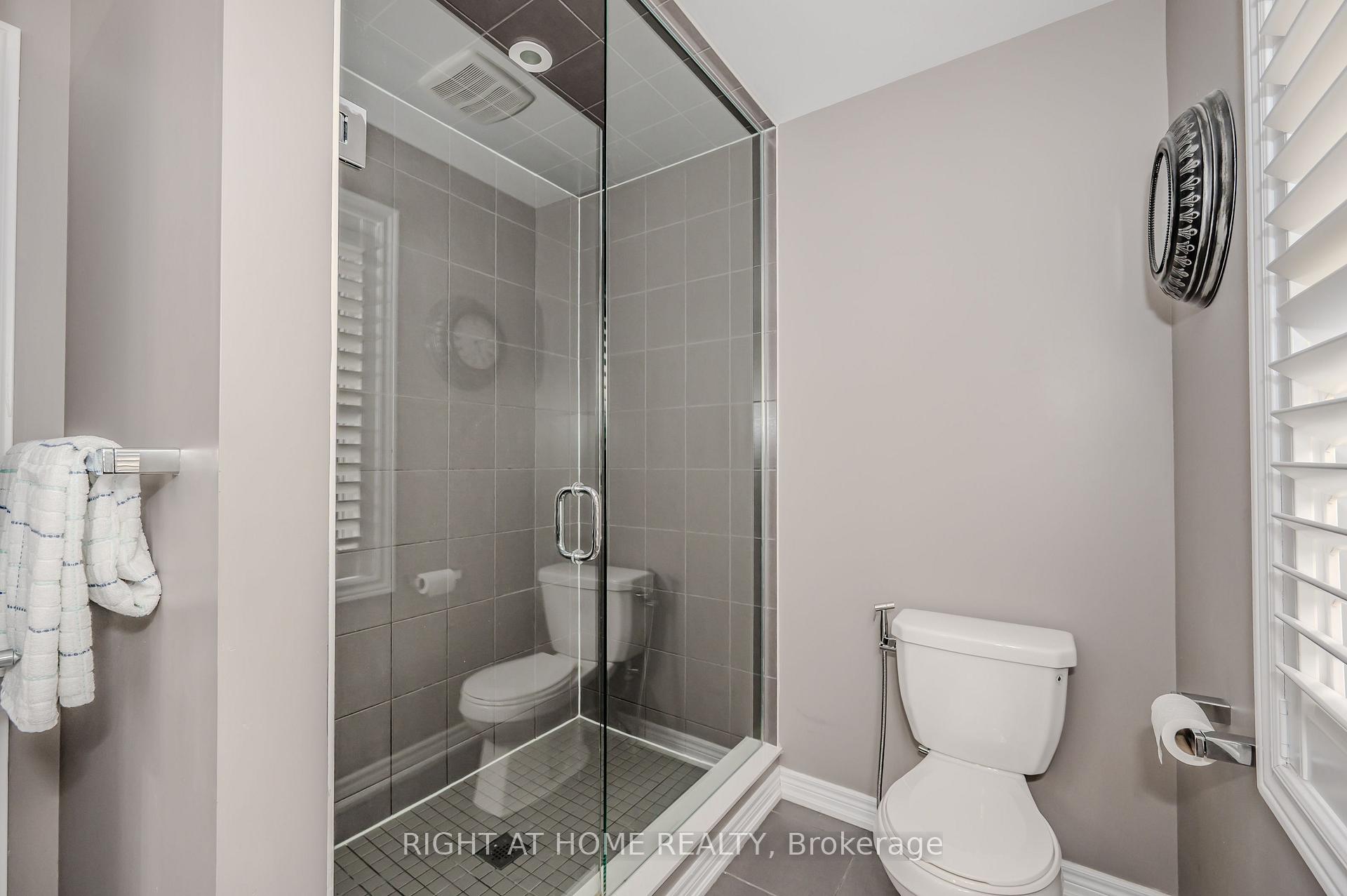 Photo 26 of 64 Kalmia Road, Brampton, Credit Valley — HOMEH