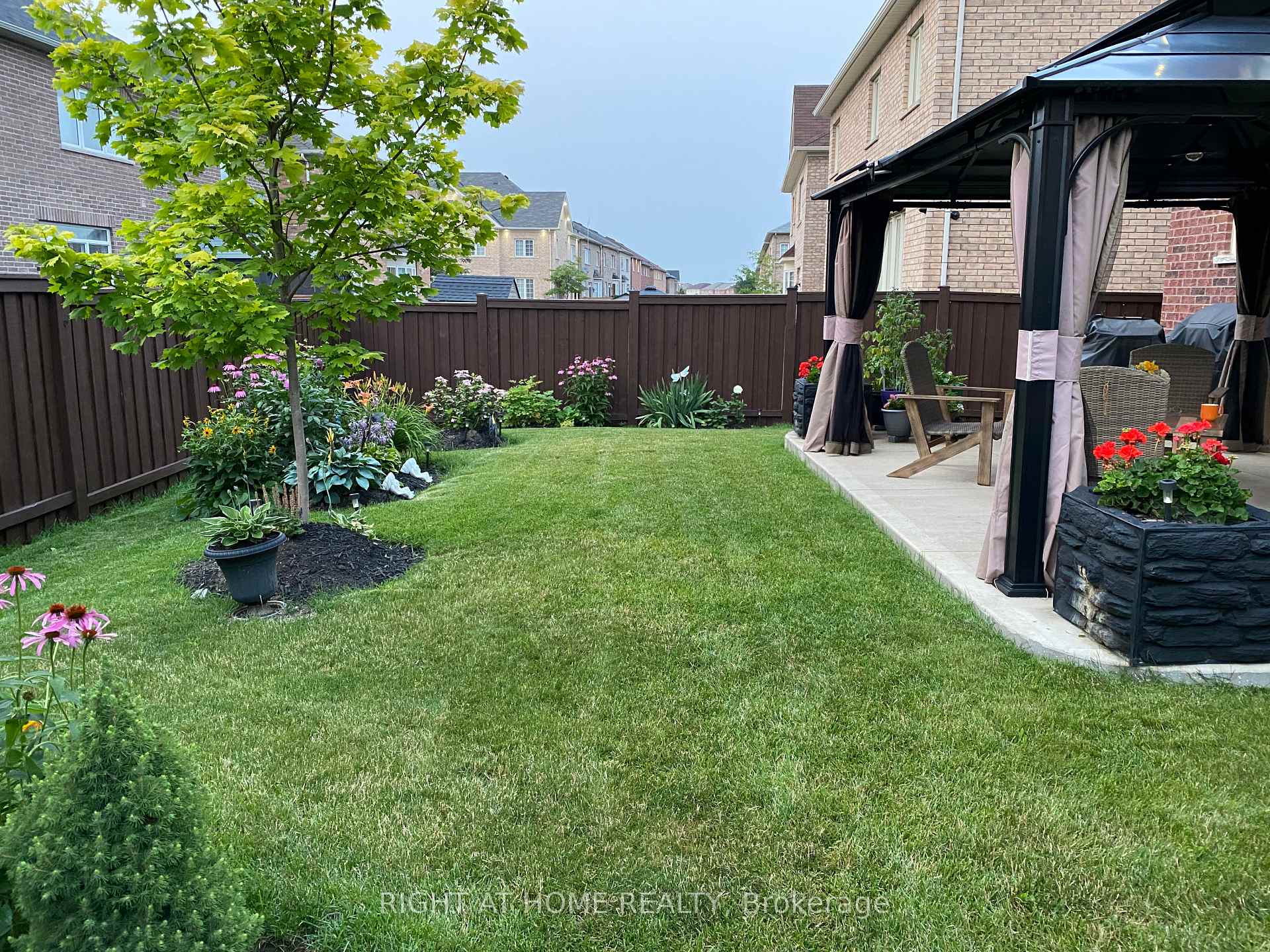 Photo 36 of 64 Kalmia Road, Brampton, Credit Valley — HOMEH
