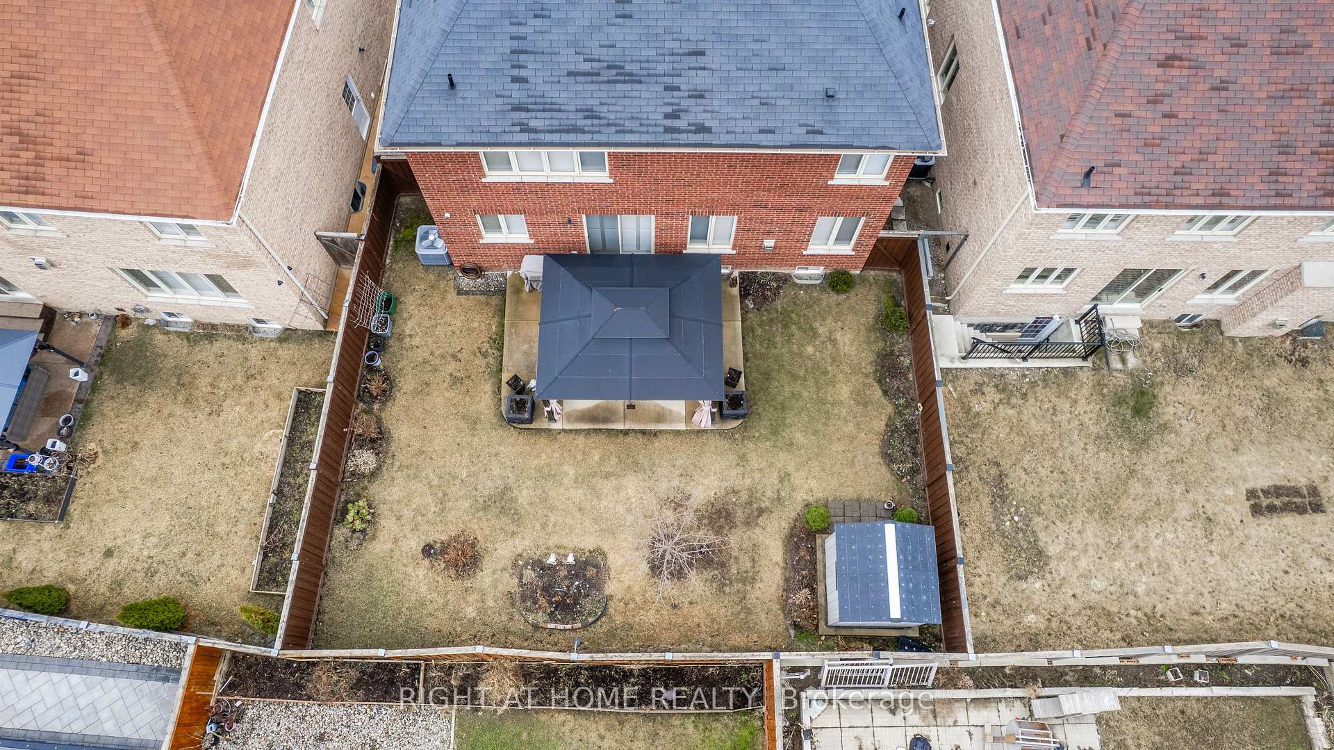 Photo 43 of 64 Kalmia Road, Brampton, Credit Valley — HOMEH