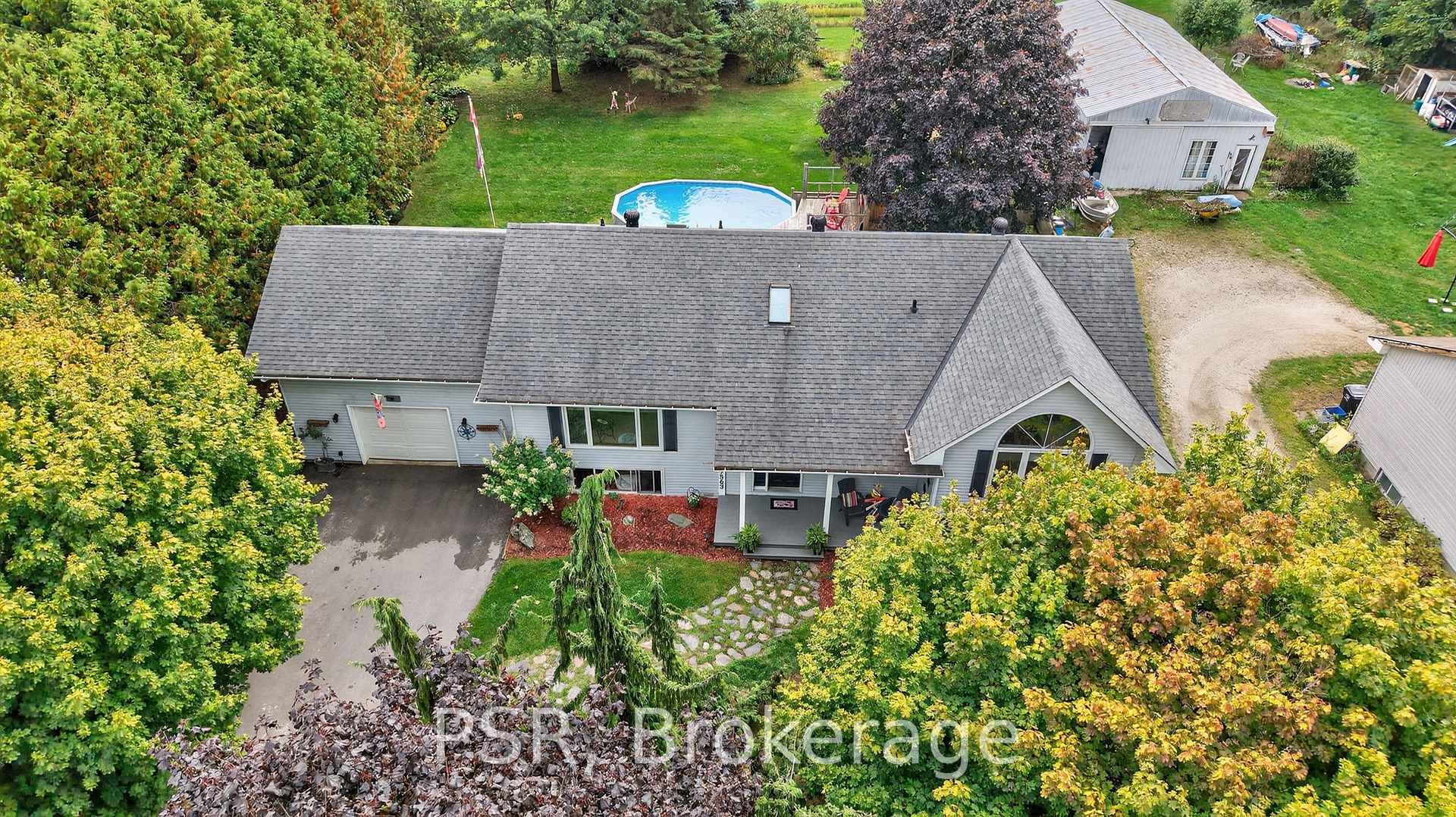 Photo 40 of 7563 36/37 Nottawasaga Side Road, Clearview, Nottawa — HOMEH