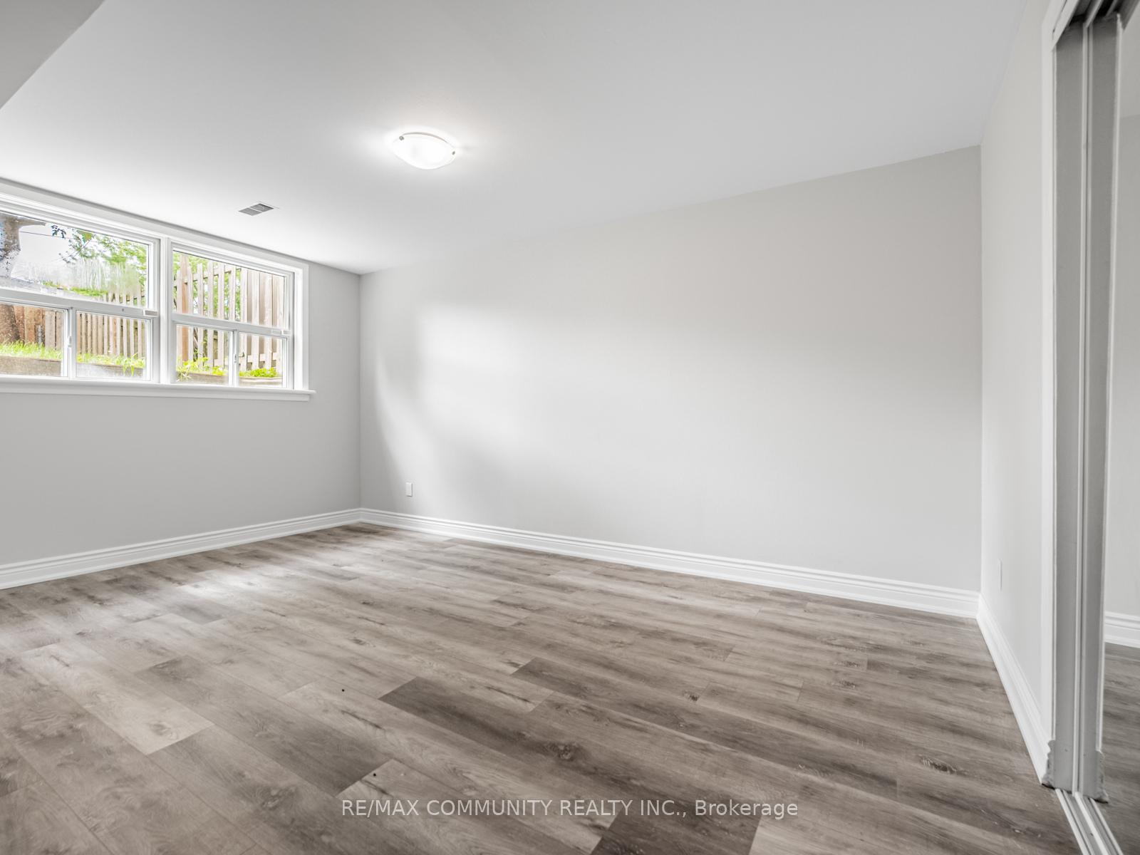 Photo 18 of 5 Langwith Court, Brampton, Brampton South — HOMEH