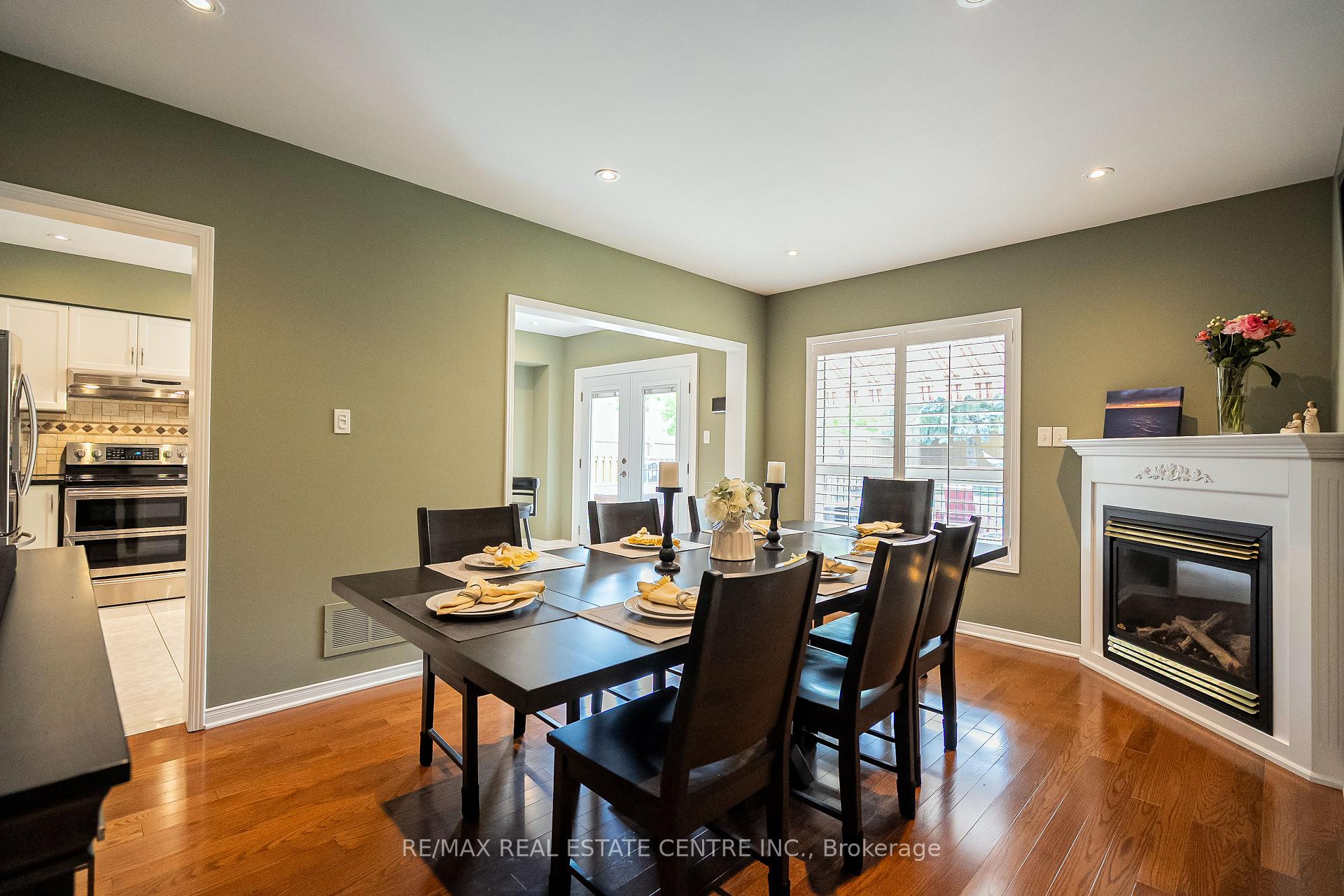 Photo 33 of 45 Culture Crescent, Brampton, Fletcher's Creek Village — HOMEH