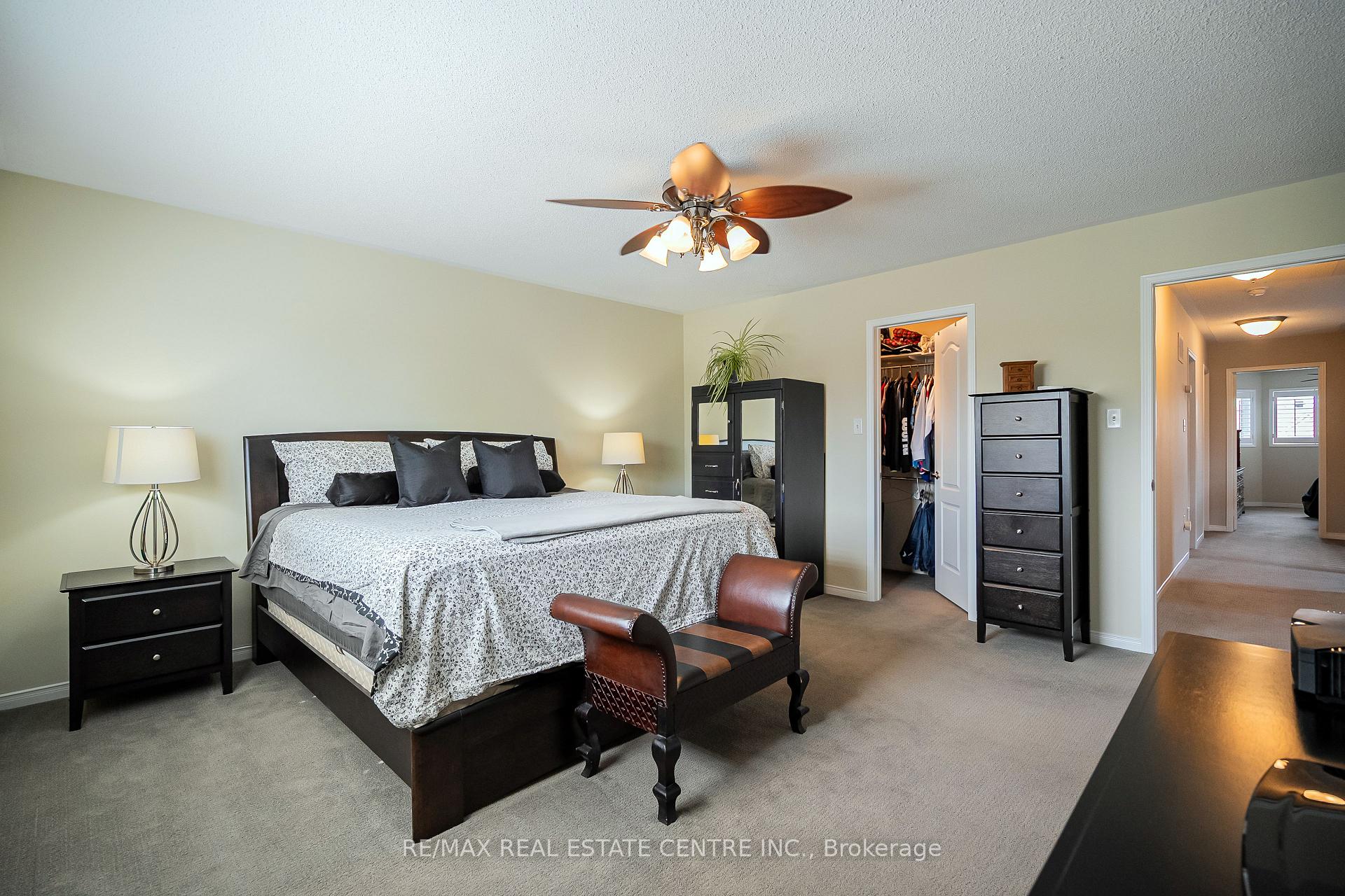 Photo 12 of 45 Culture Crescent, Brampton, Fletcher's Creek Village — HOMEH