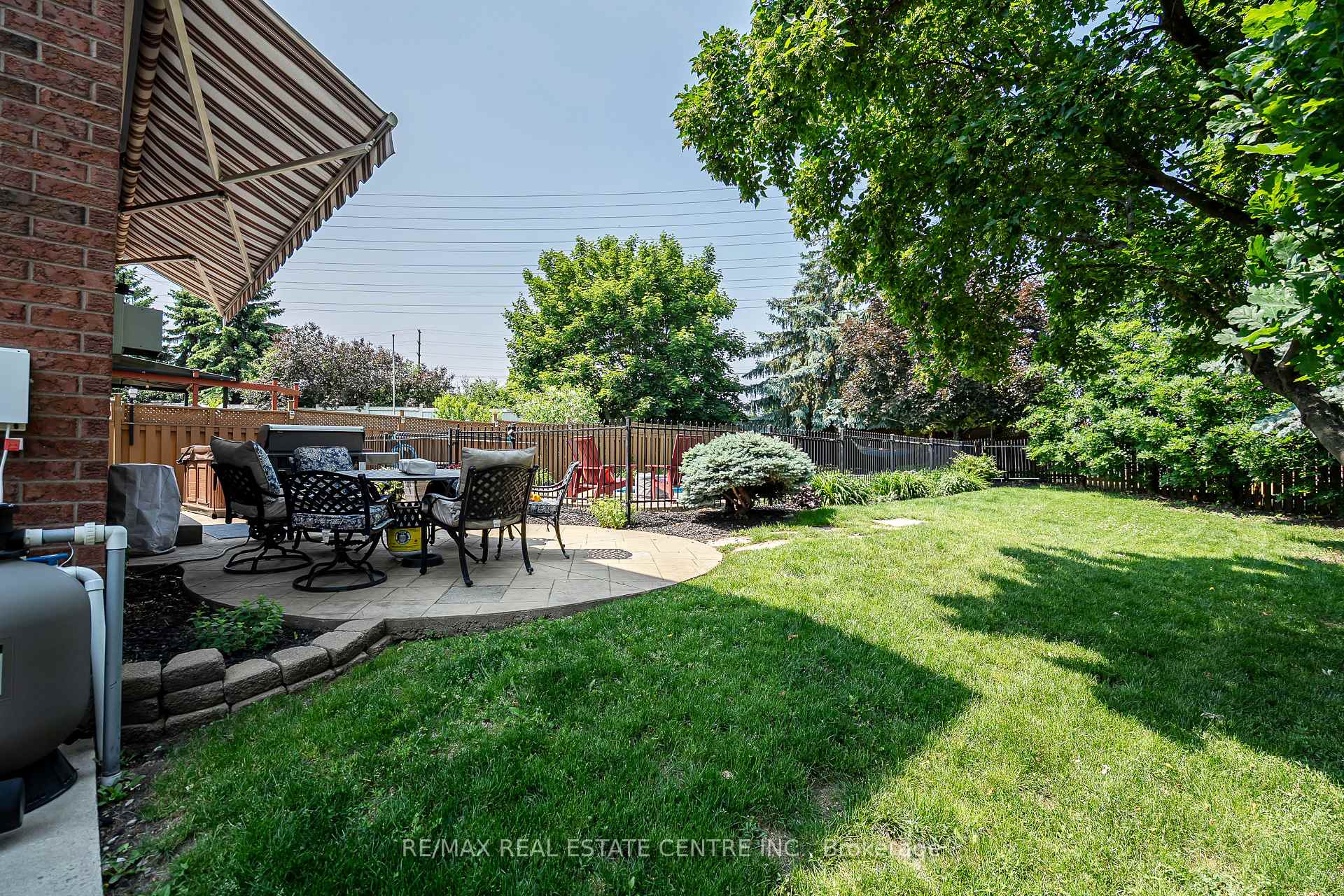 Photo 24 of 45 Culture Crescent, Brampton, Fletcher's Creek Village — HOMEH