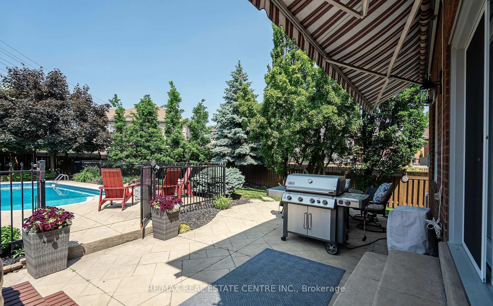 Photo 21 of 45 Culture Crescent, Brampton, Fletcher's Creek Village — HOMEH