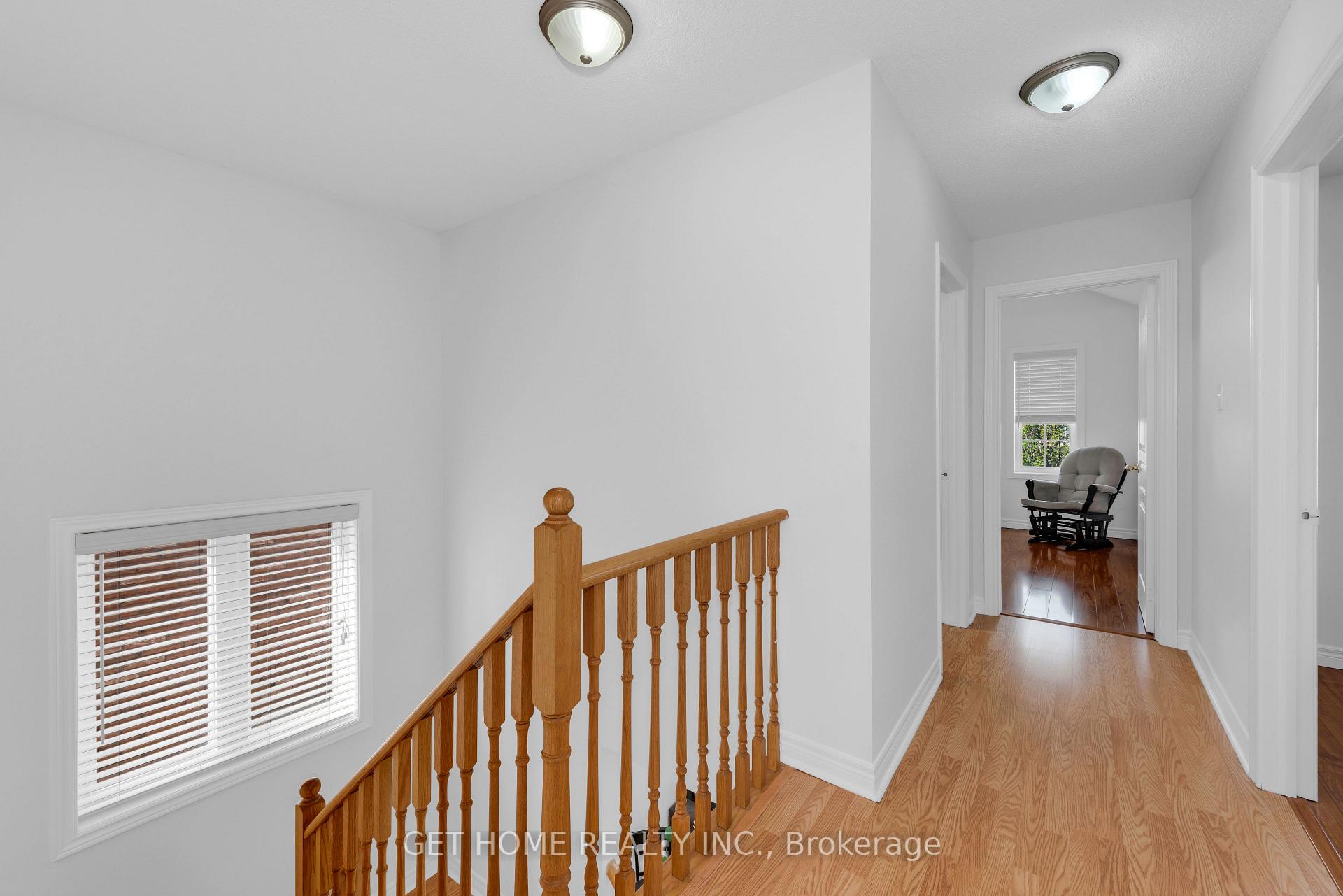 Photo 18 of 43 Baby Pointe Trail, Brampton, Northwest Brampton — HOMEH