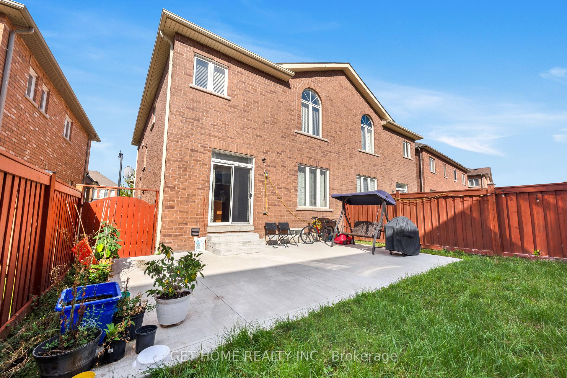 Photo 40 of 43 Baby Pointe Trail, Brampton, Northwest Brampton — HOMEH