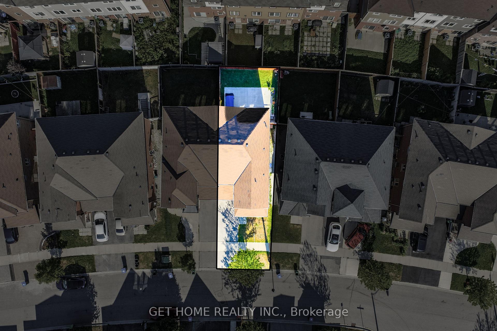 Photo 47 of 43 Baby Pointe Trail, Brampton, Northwest Brampton — HOMEH