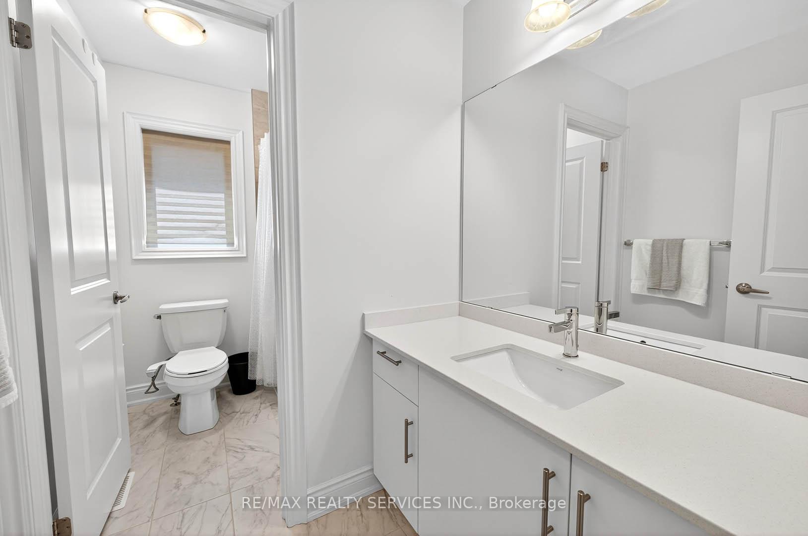 Photo 34 of 14 Workgreen Park Way, Brampton, Bram West — HOMEH