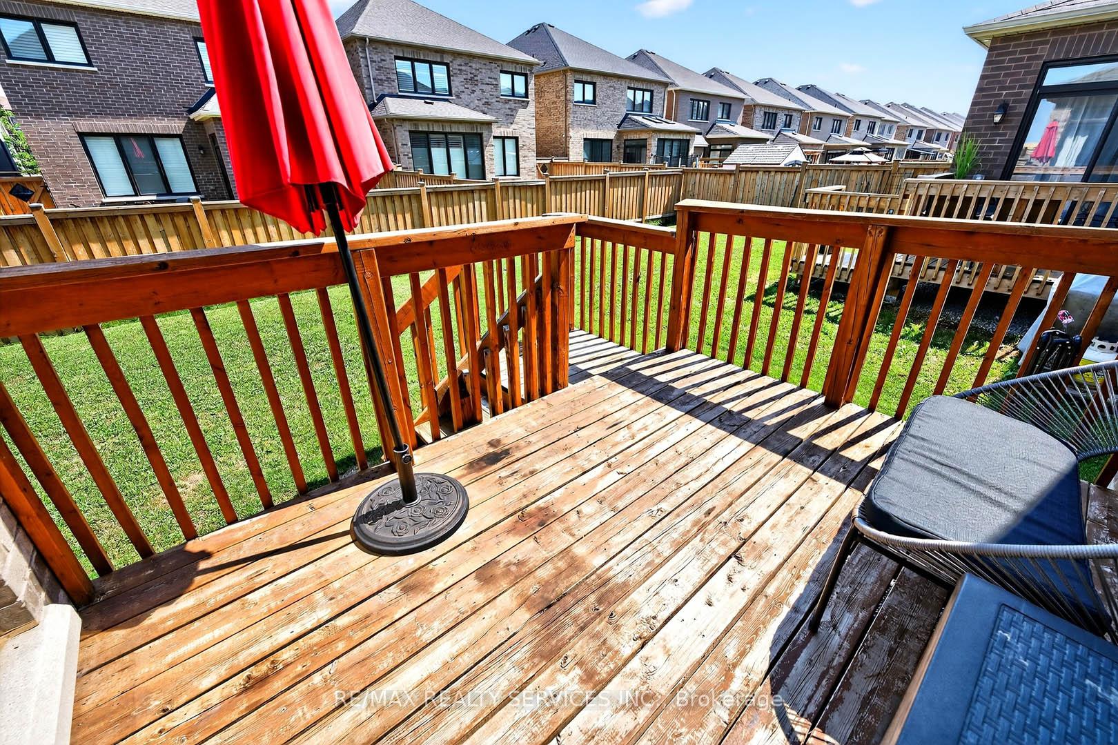 Photo 36 of 14 Workgreen Park Way, Brampton, Bram West — HOMEH