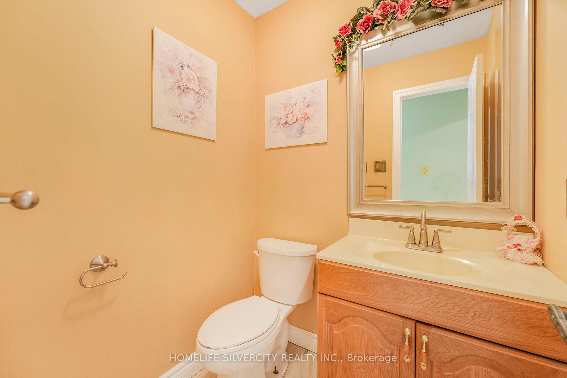 Photo 22 of 16 Pacific Lane, Brampton, Northgate — HOMEH