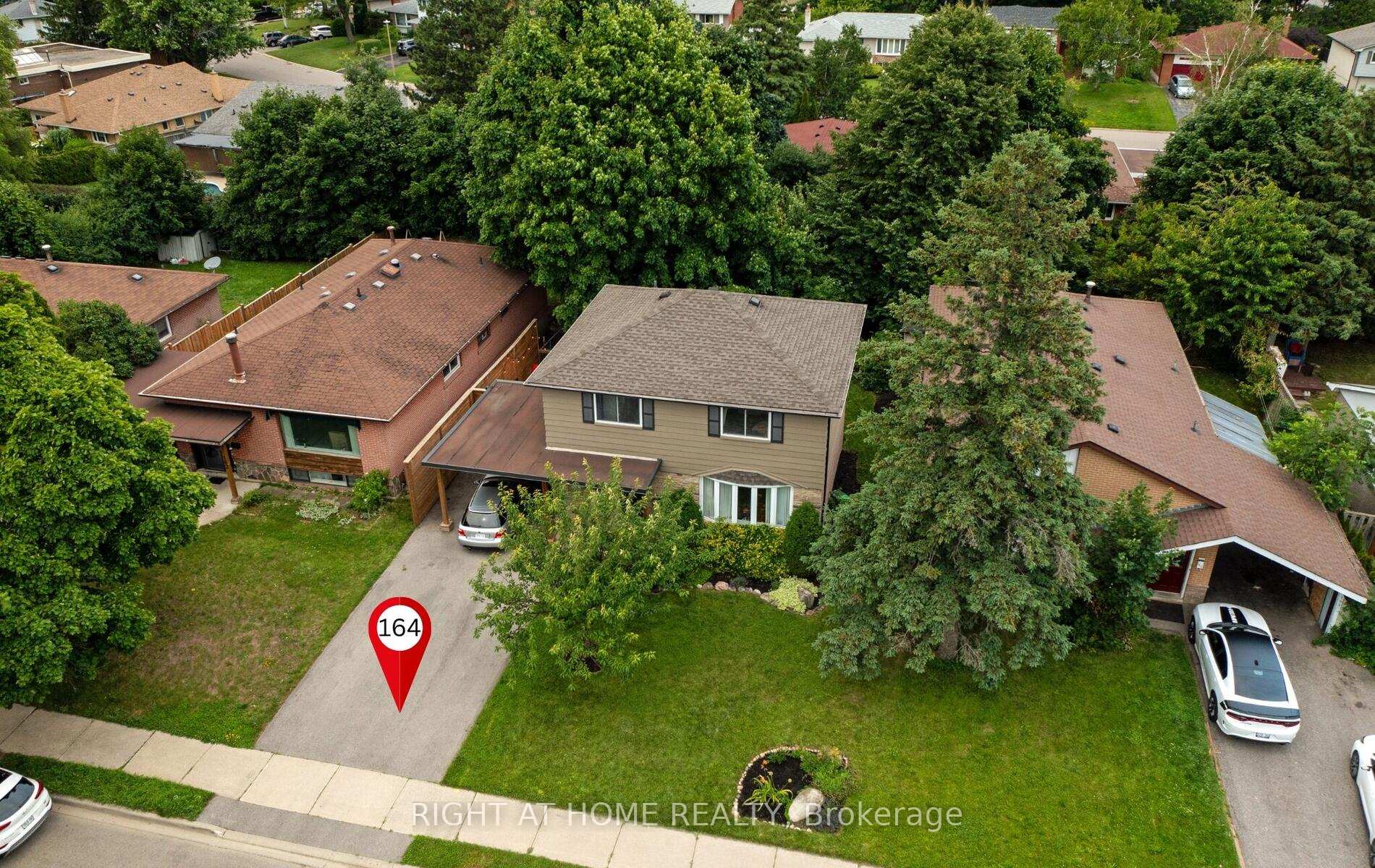 Photo 2 of 164 McMurchy Avenue S, Brampton, Brampton South — HOMEH