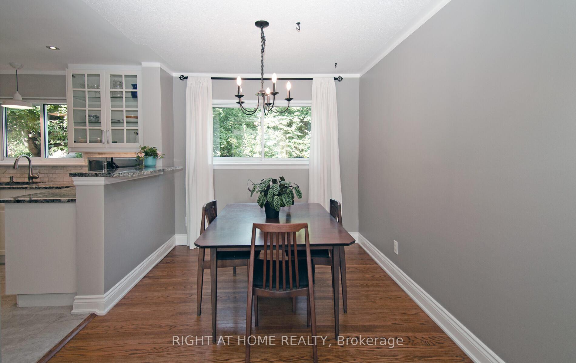 Photo 8 of 164 McMurchy Avenue S, Brampton, Brampton South — HOMEH