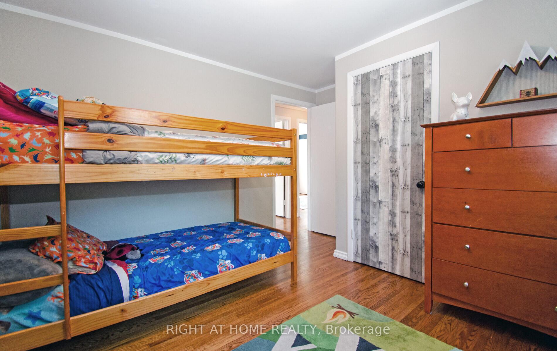 Photo 22 of 164 McMurchy Avenue S, Brampton, Brampton South — HOMEH