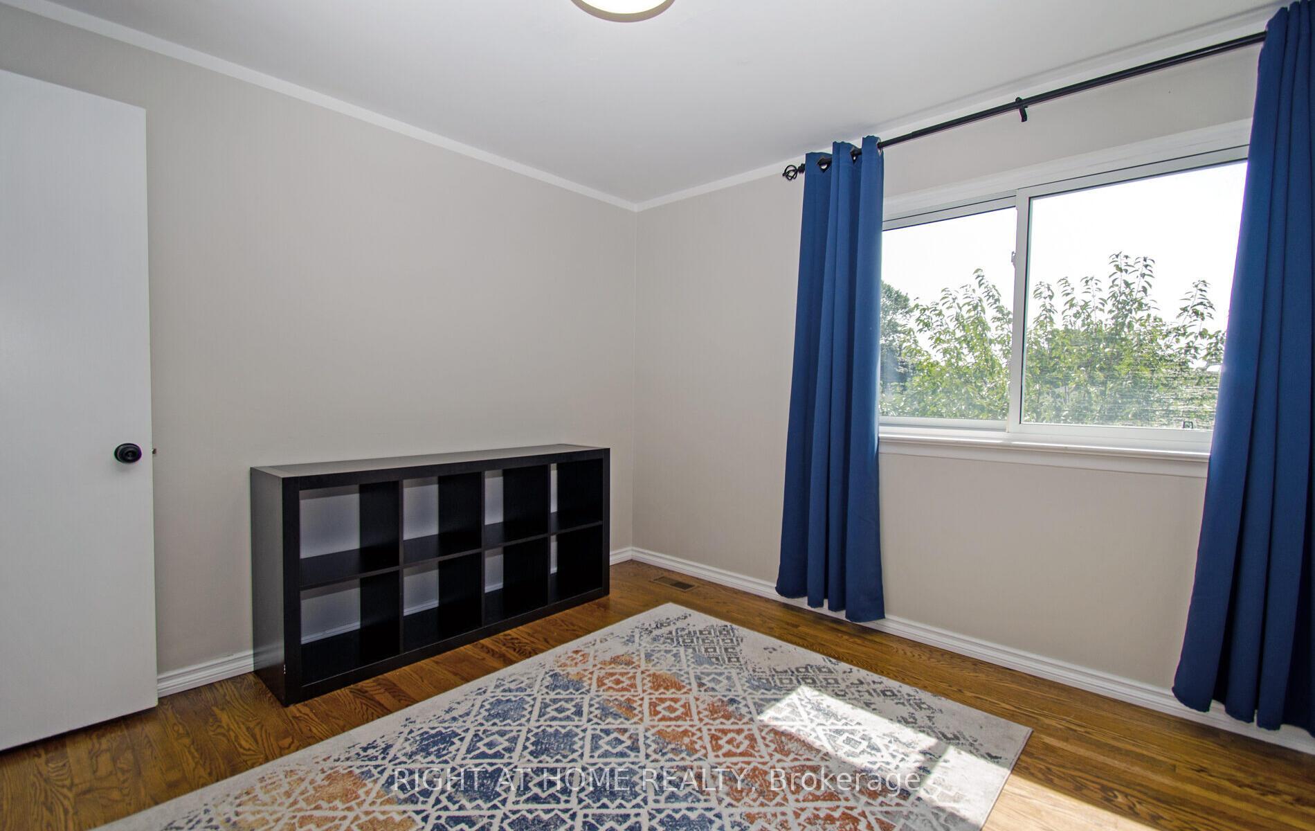 Photo 24 of 164 McMurchy Avenue S, Brampton, Brampton South — HOMEH