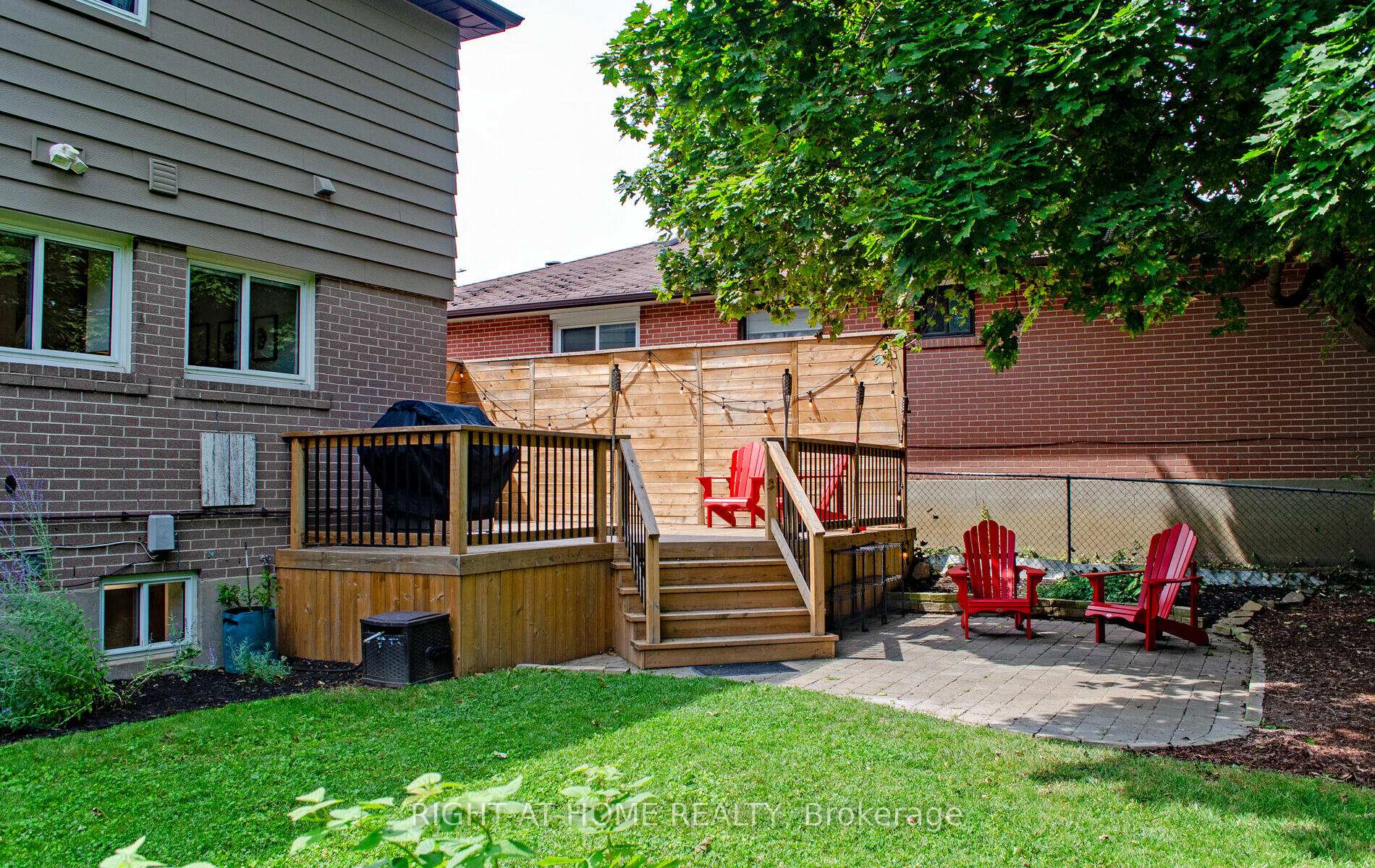 Photo 42 of 164 McMurchy Avenue S, Brampton, Brampton South — HOMEH