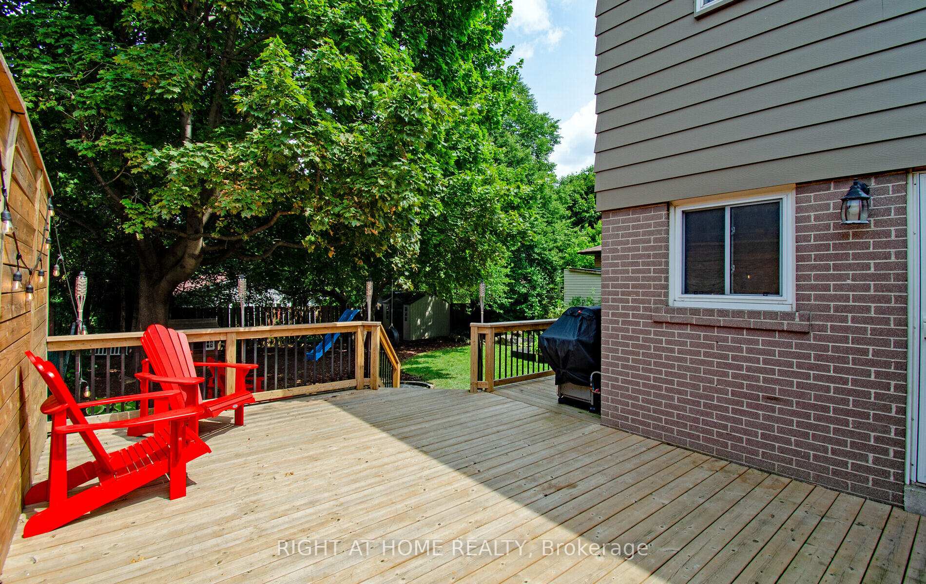 Photo 45 of 164 McMurchy Avenue S, Brampton, Brampton South — HOMEH