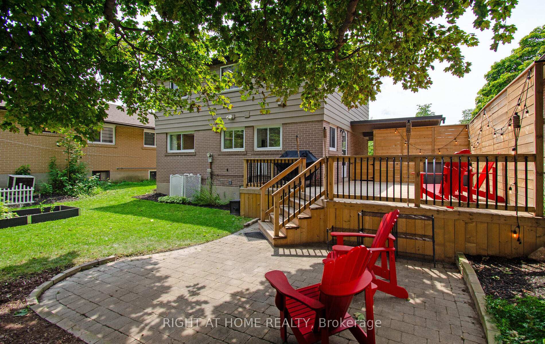 Photo 47 of 164 McMurchy Avenue S, Brampton, Brampton South — HOMEH