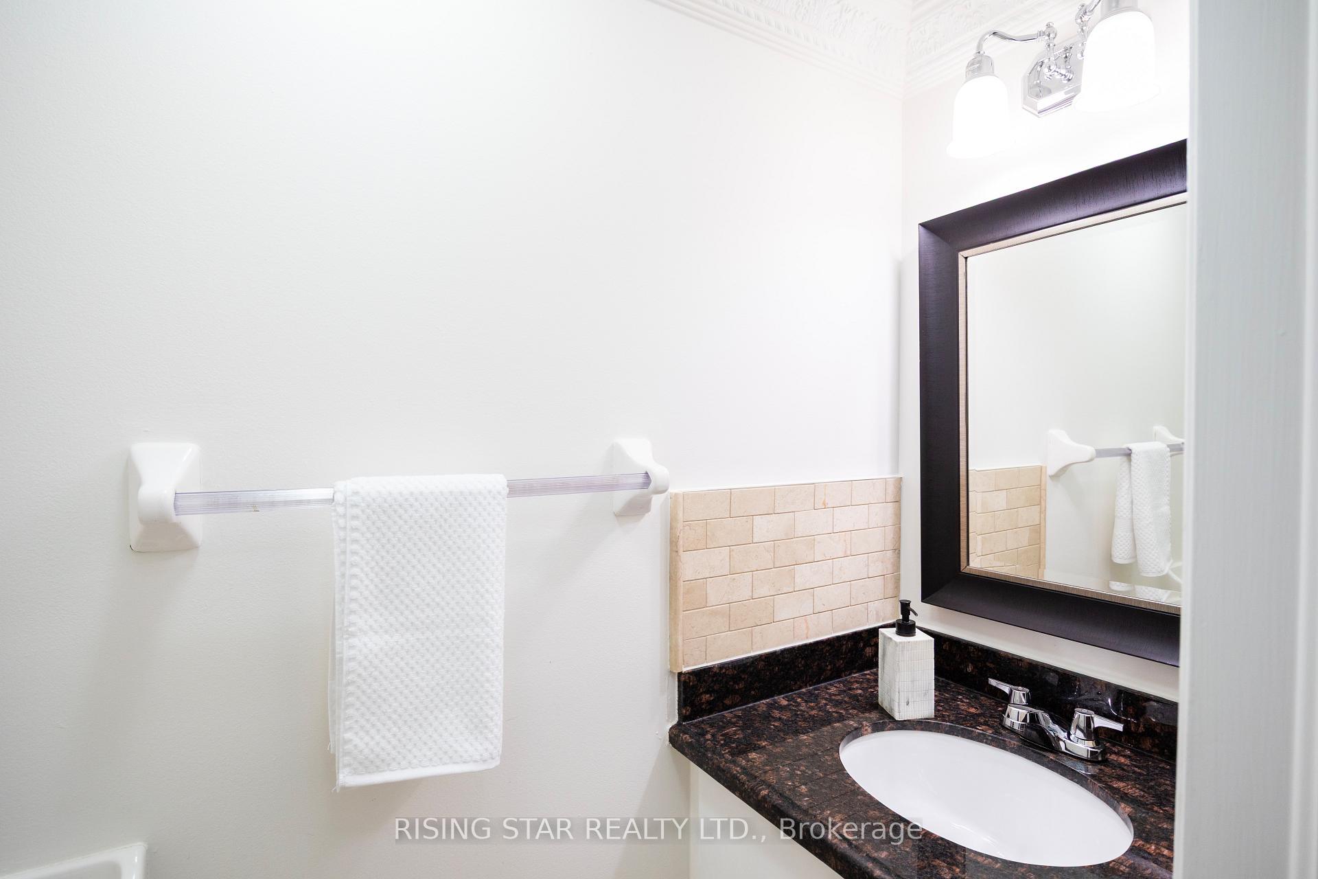 Photo 11 of 132 Luella Crescent, Brampton, Fletcher's Meadow — HOMEH