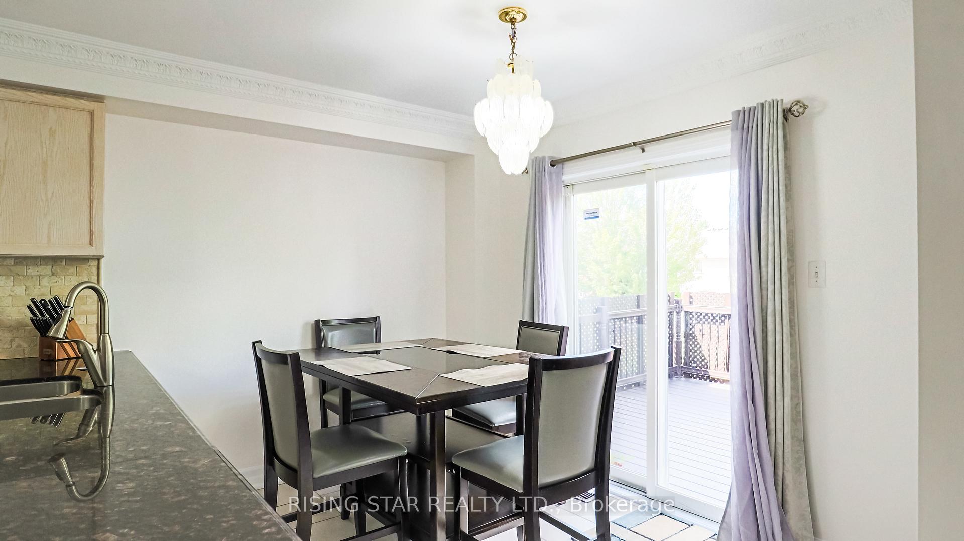 Photo 18 of 132 Luella Crescent, Brampton, Fletcher's Meadow — HOMEH