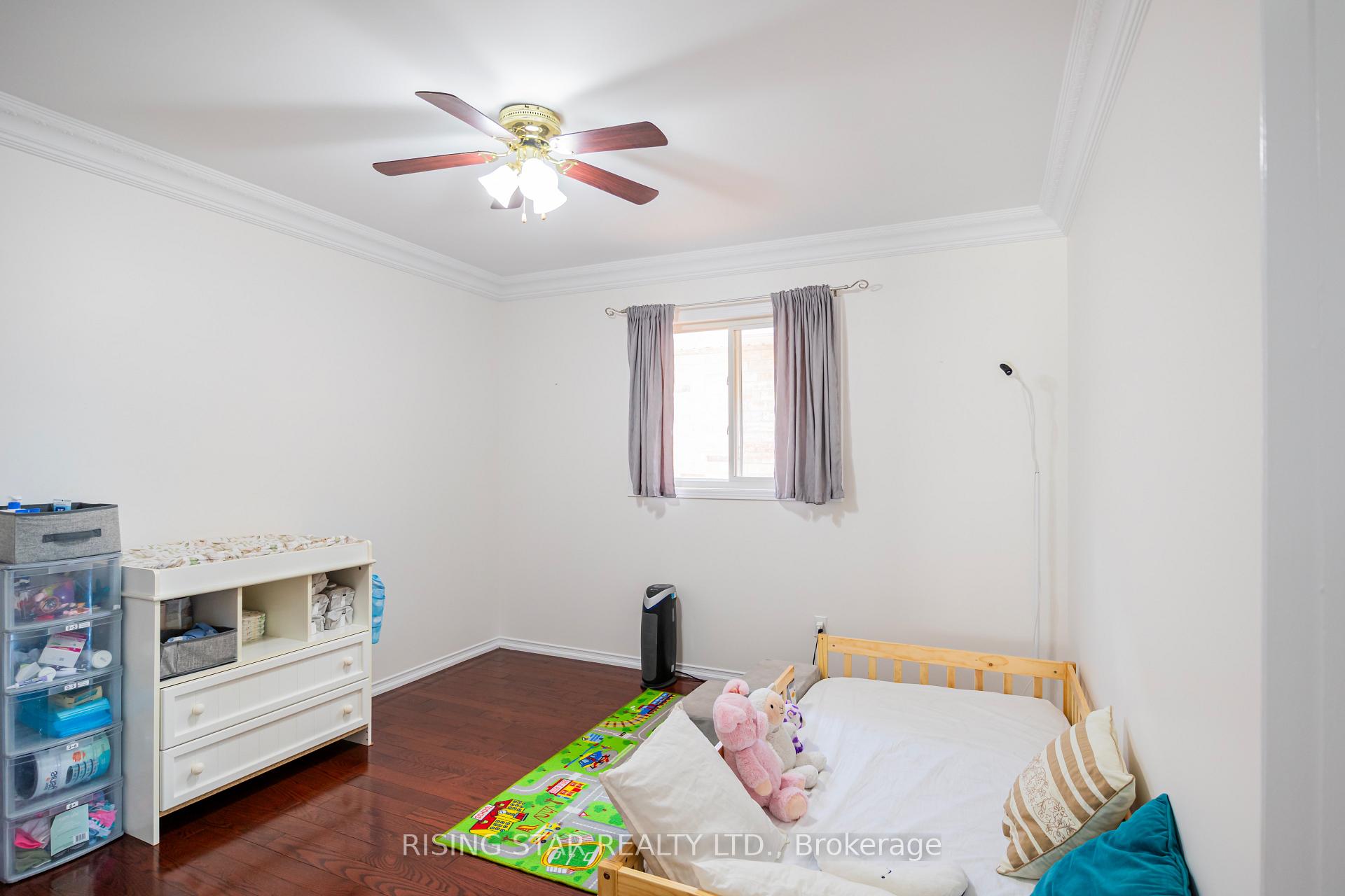 Photo 35 of 132 Luella Crescent, Brampton, Fletcher's Meadow — HOMEH