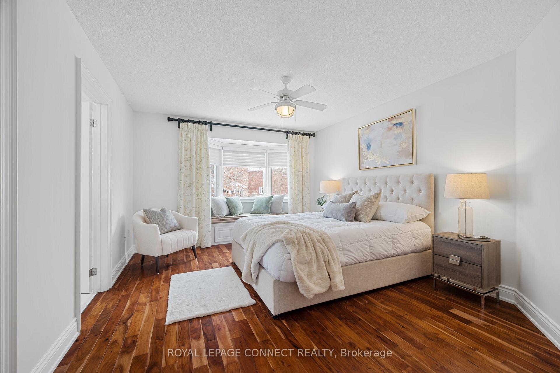 Photo 25 of 95 Pinnacle Trail, Aurora, Bayview Wellington — HOMEH
