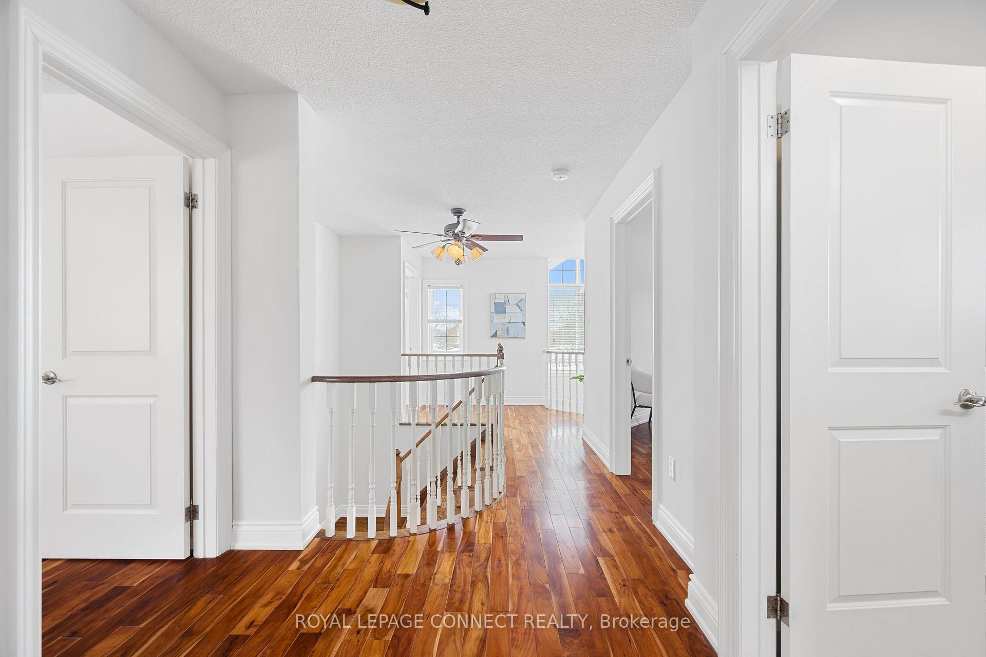 Photo 28 of 95 Pinnacle Trail, Aurora, Bayview Wellington — HOMEH